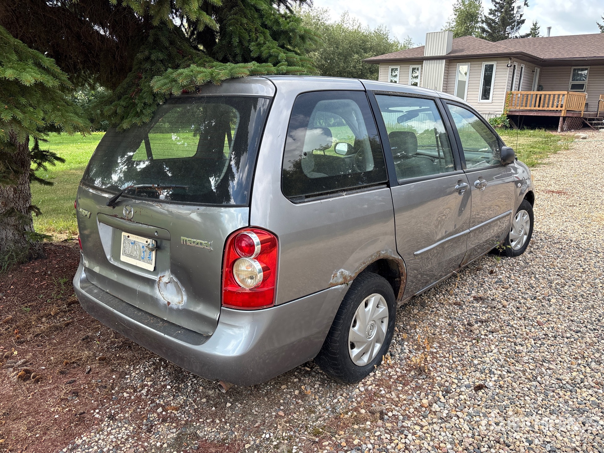 General Appearance with Picture, Right Rear Corner