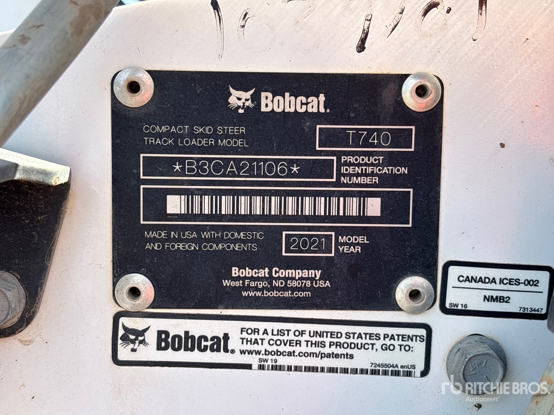 2021 Bobcat T740
