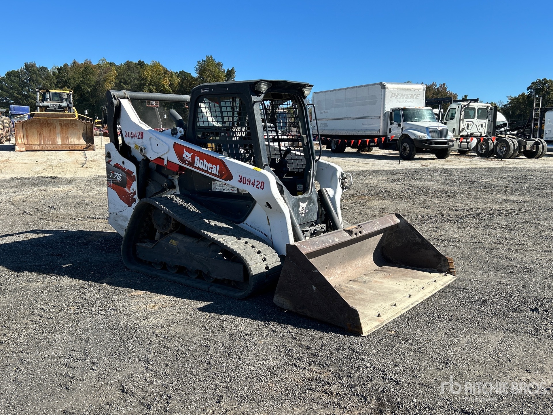 2022 Bobcat T76