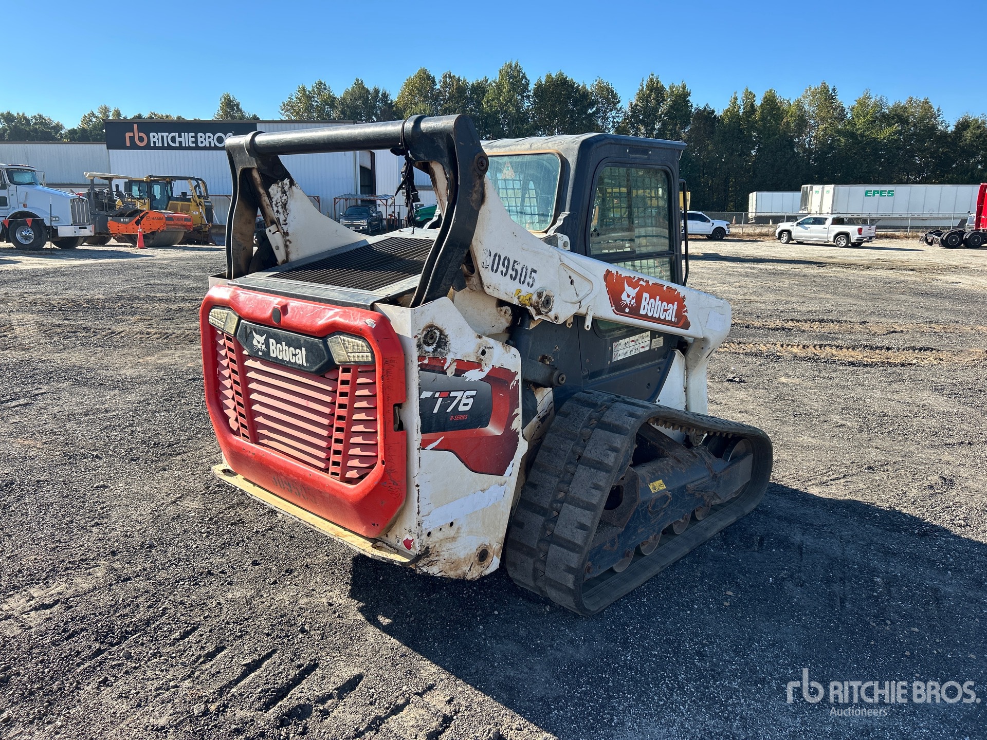 2022 Bobcat T76