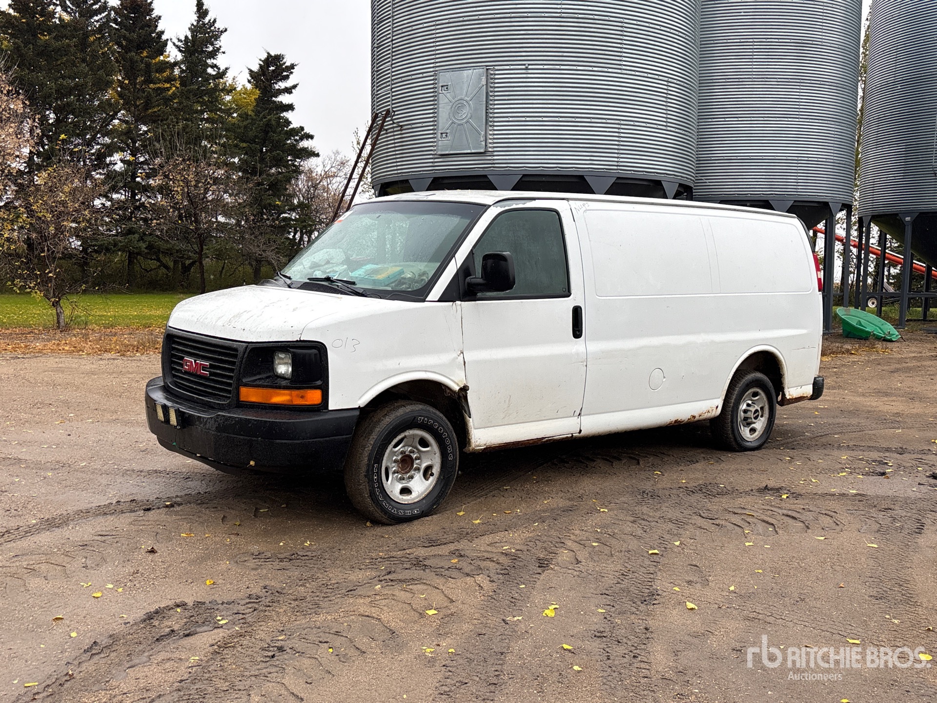 Photo of 2006 GMC SAVANA