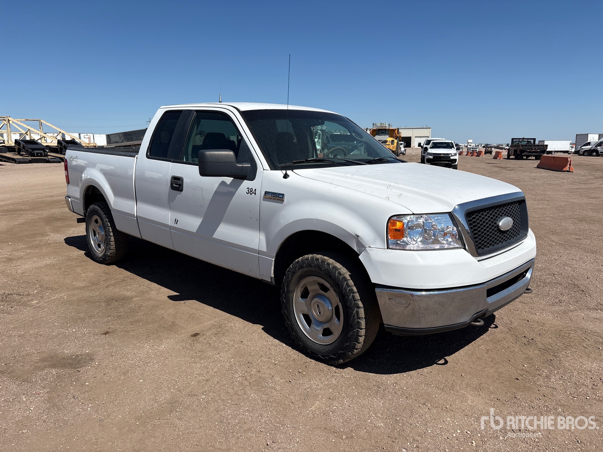 General Appearance with Picture, Right Front Corner