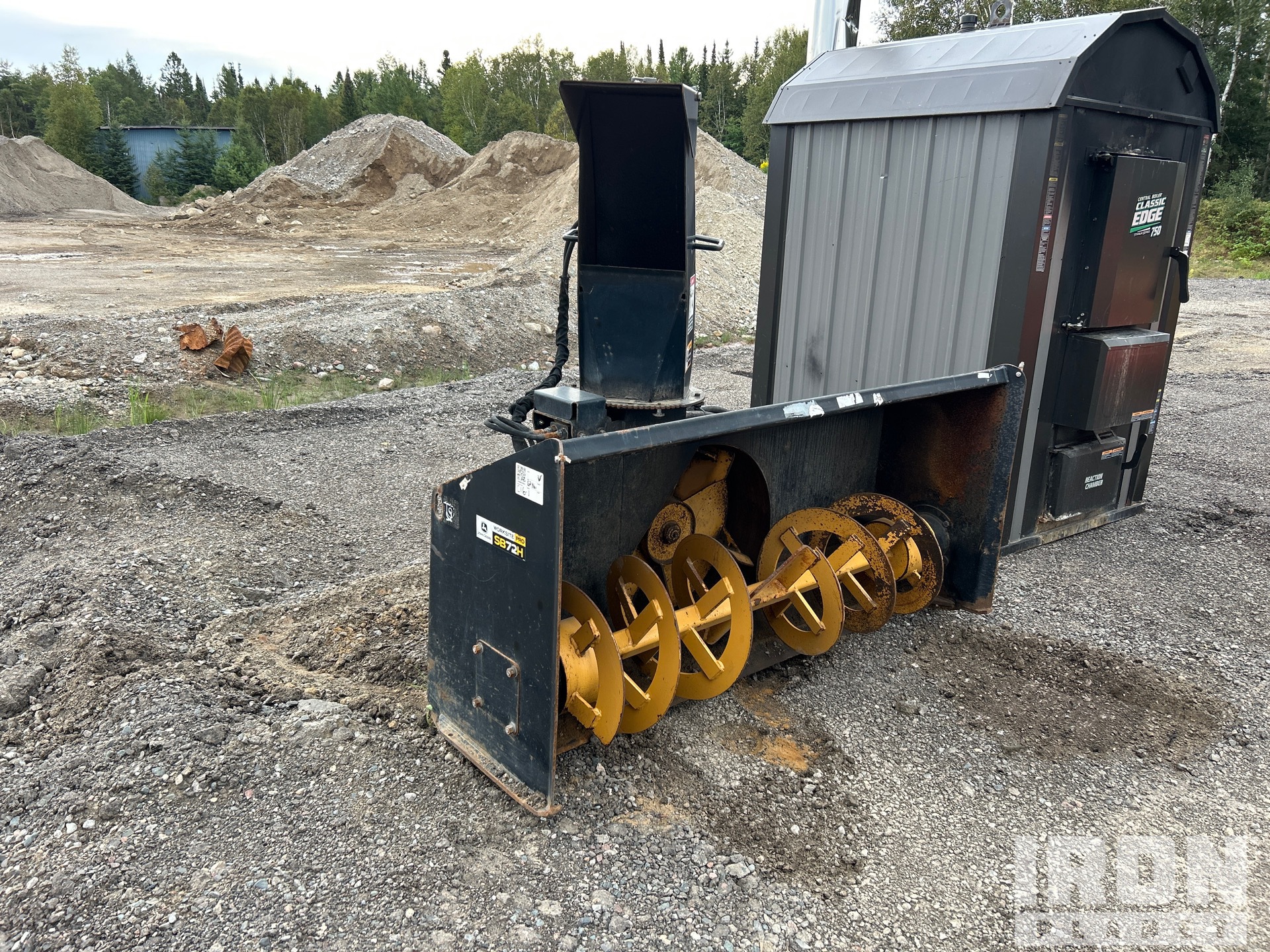 John Deere 72 IN