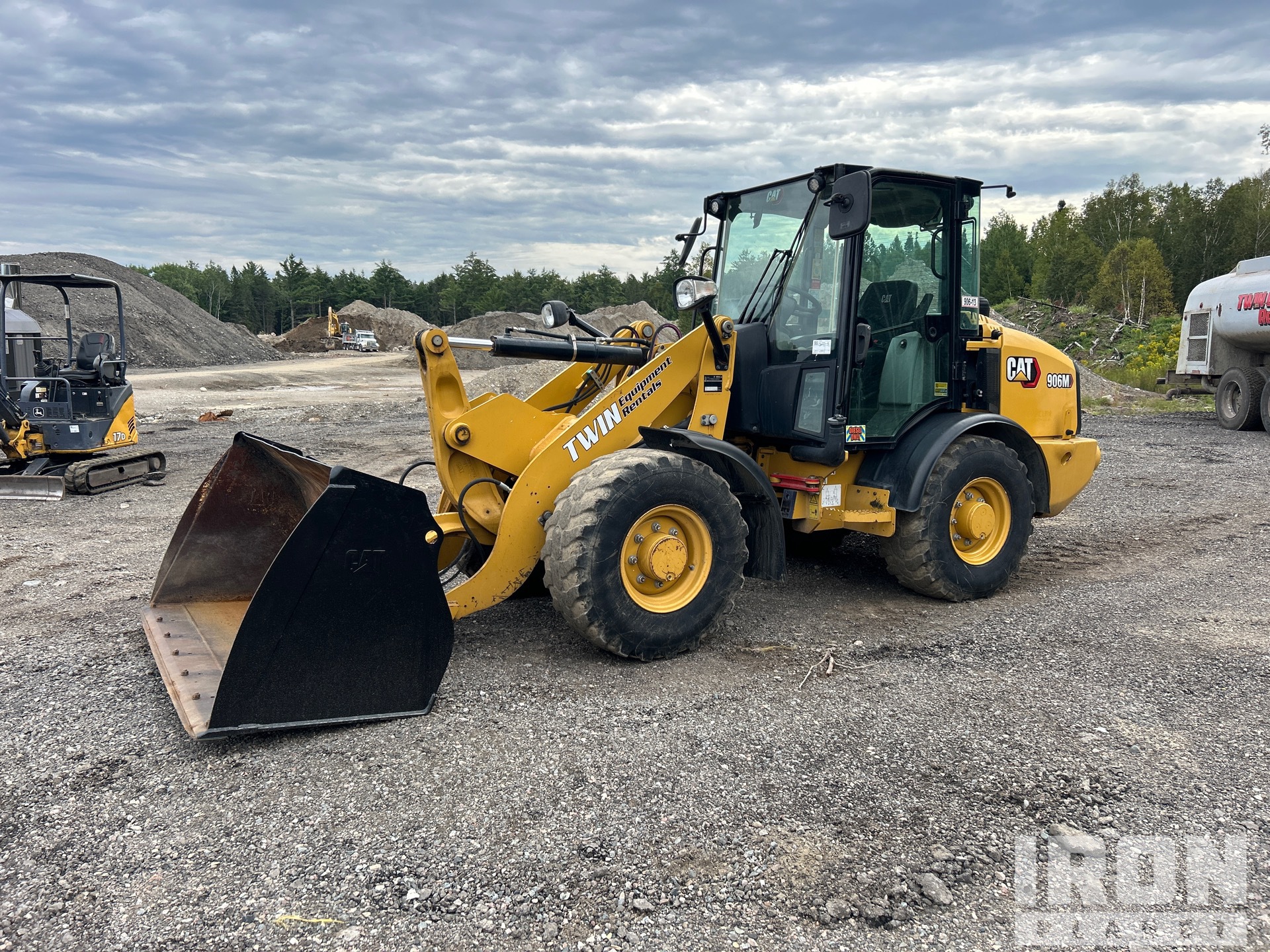Photo of 2021 Caterpillar 906M