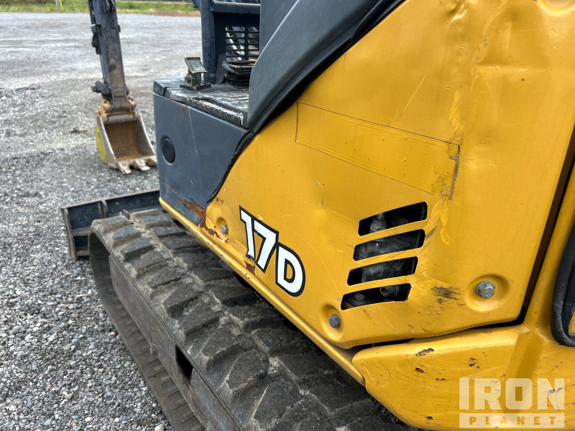 2014 John Deere 17D