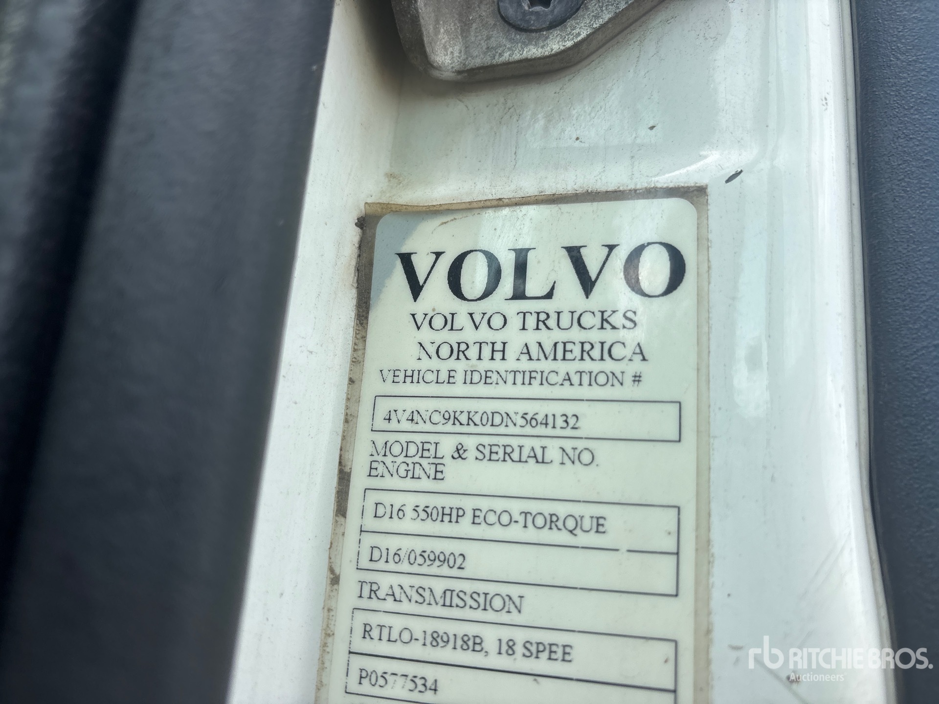 2013 Volvo VNL