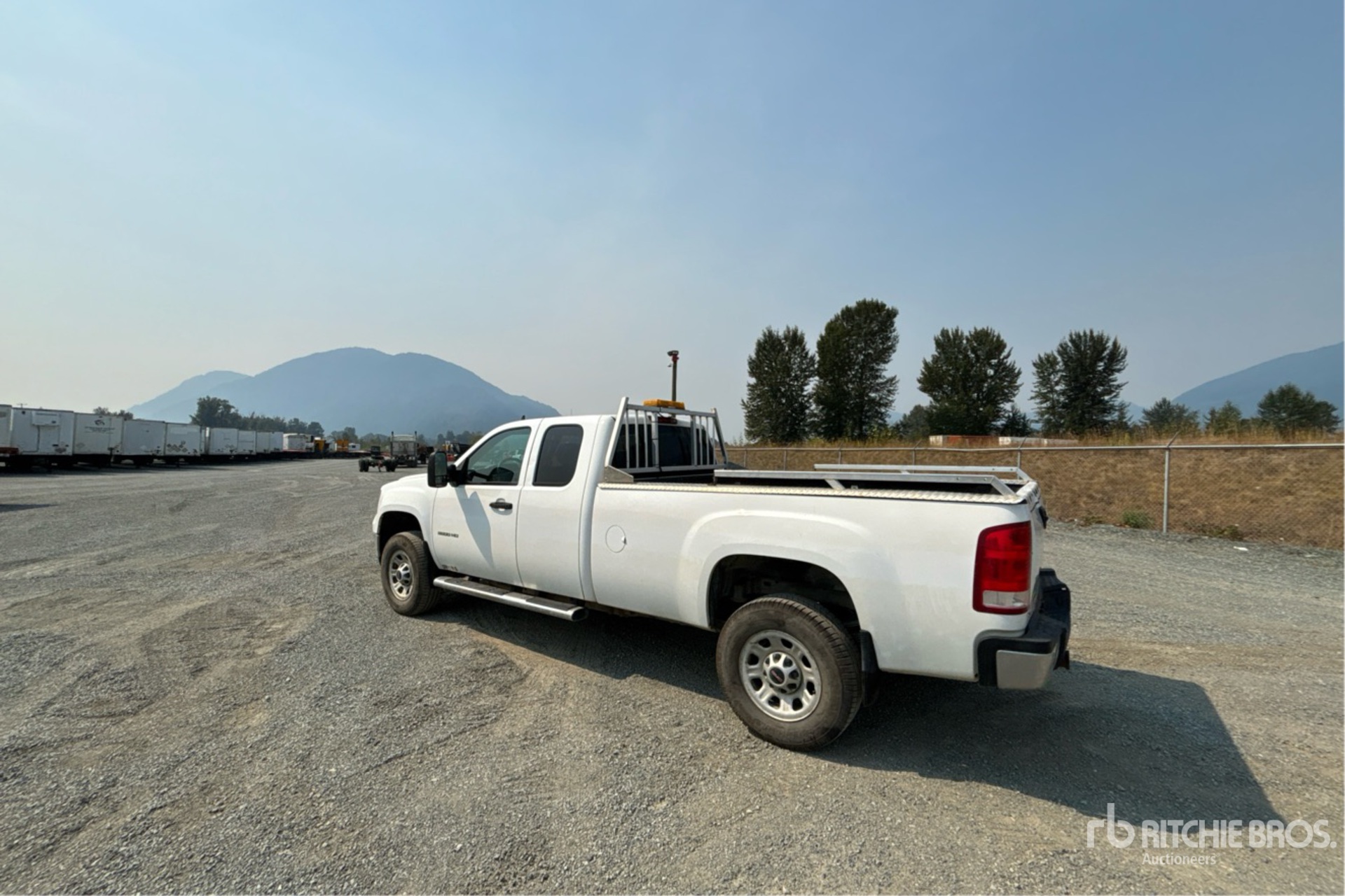 2013 GMC SIERRA 3500HD