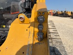 Hydraulics with Auxiliary Hydraulic Plumbing