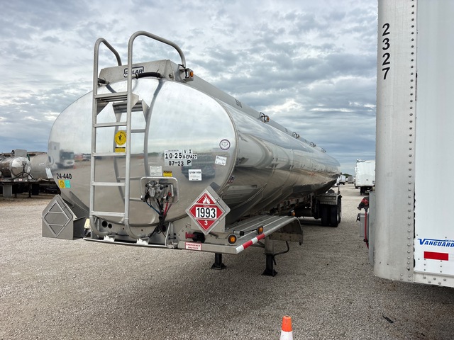 2024 Polar ATB6 9500 gal T/A Tanker Trailer 2024 Polar ATB6 9500 gal T/A Tanker Trailer