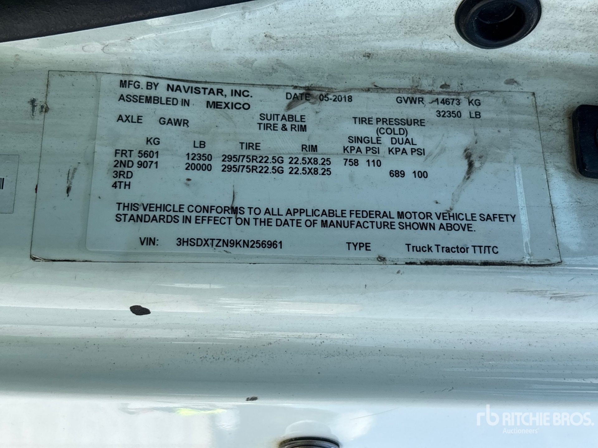 2019 International RH613