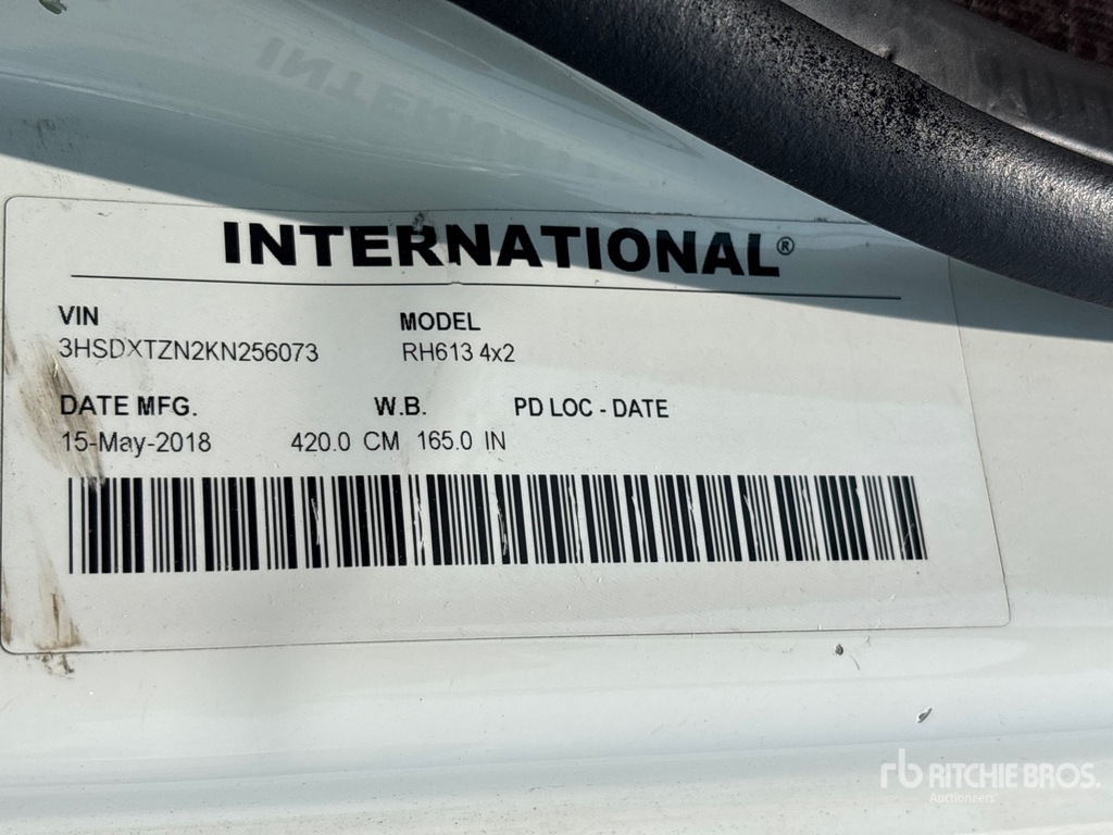 General Appearance with Numéro de série/Numéro d'identification du véhicule automobile