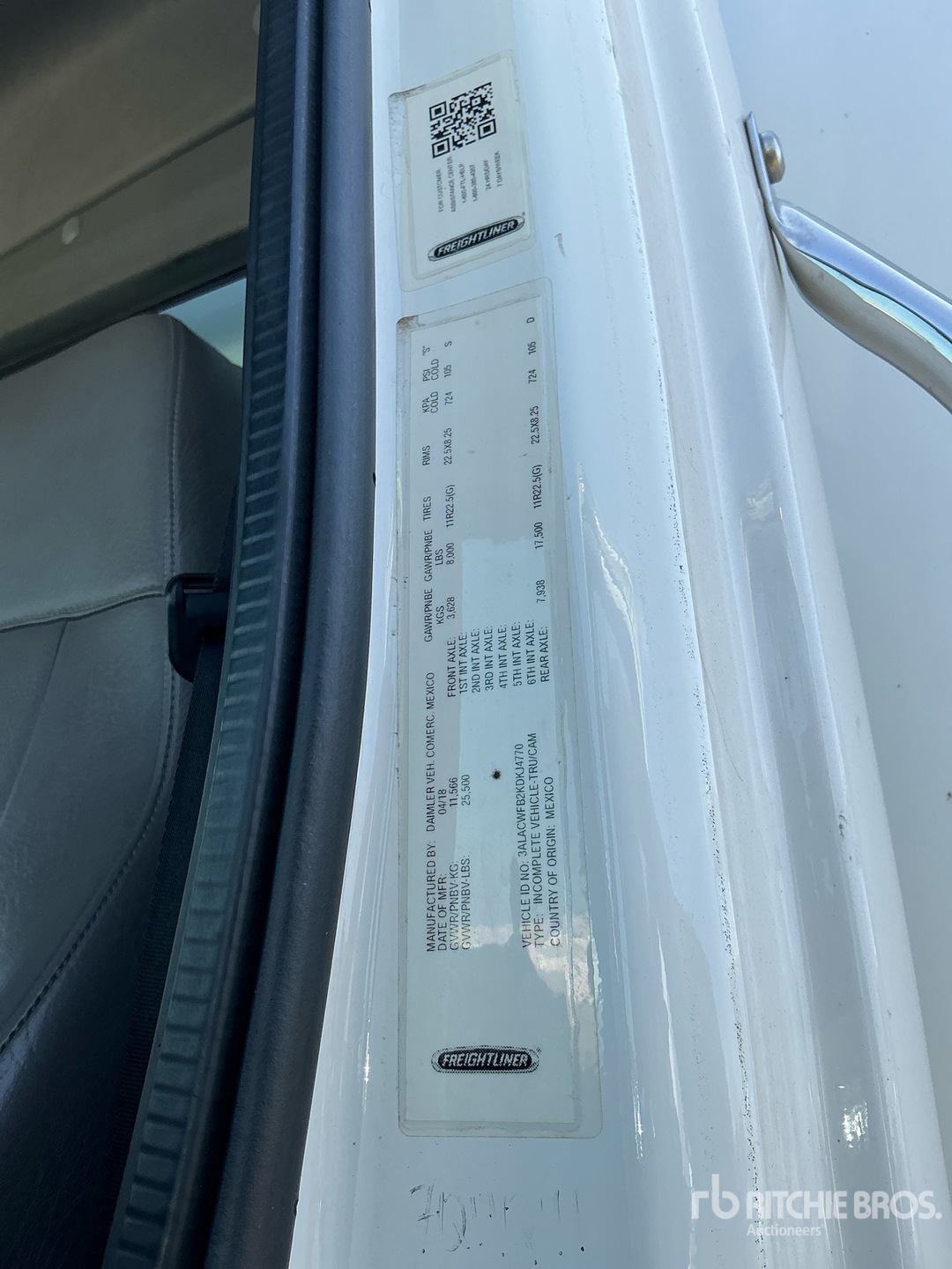 2019 Freightliner M2 106