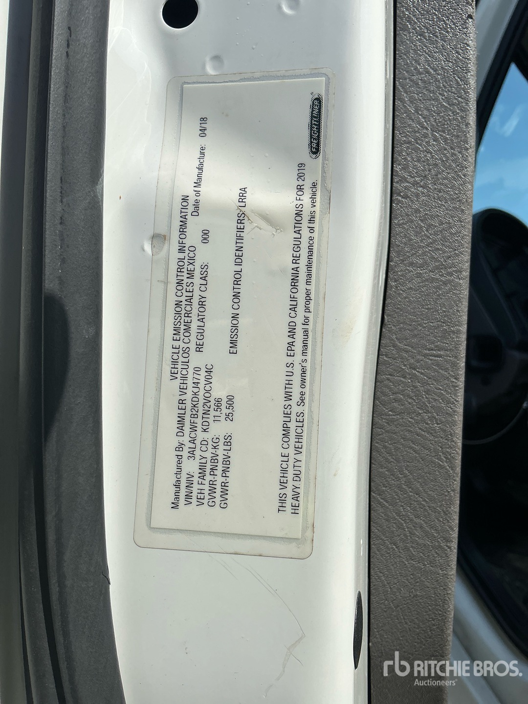 2019 Freightliner M2 106