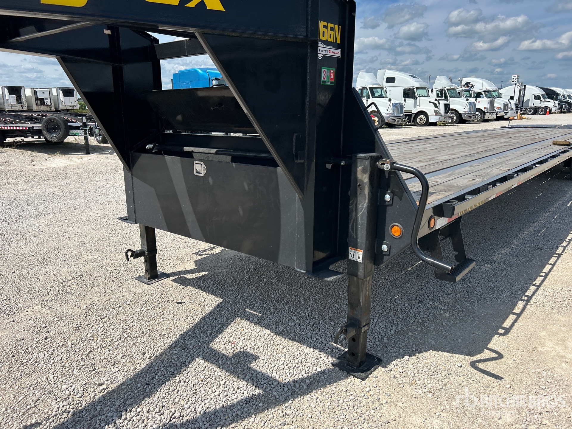 2026 Big Tex 48 FT T/A GOOSENECK