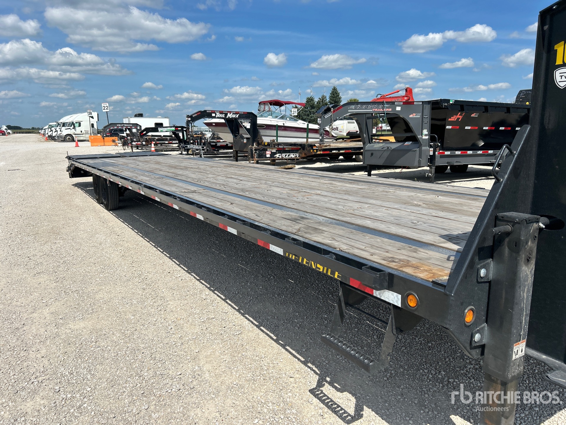 2026 Big Tex 48 FT T/A GOOSENECK