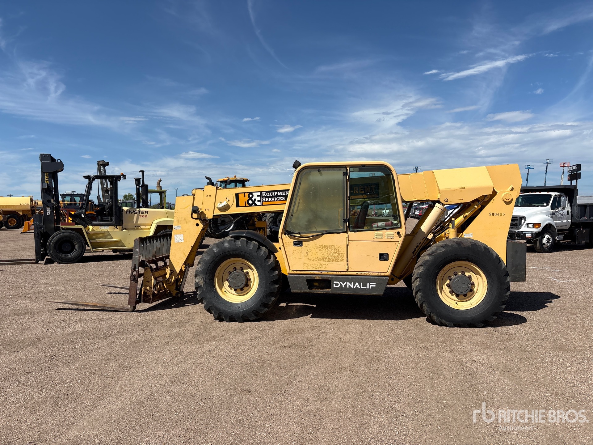 2000 Gehl DL10H