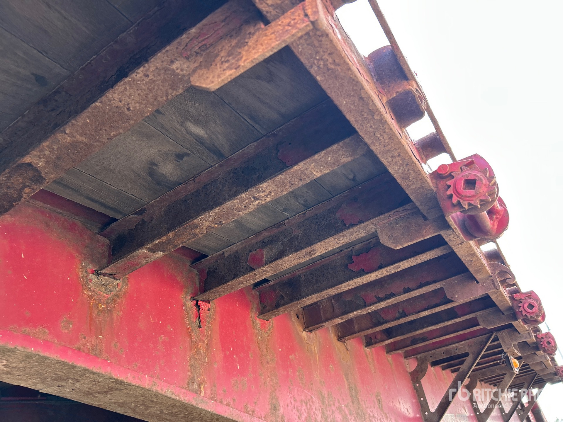 2015 Dorsey 53 ft Tri/A Spread Axle