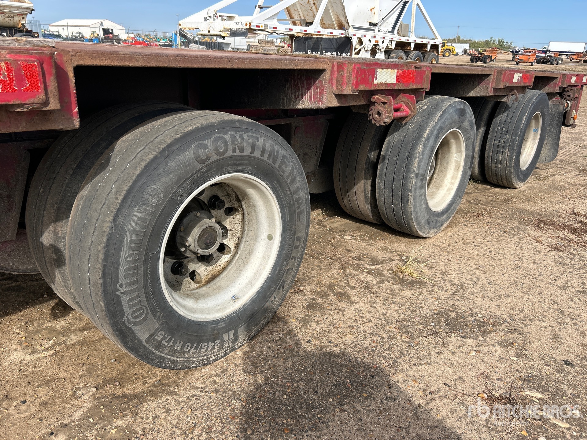 2015 Dorsey 53 ft Tri/A Spread Axle