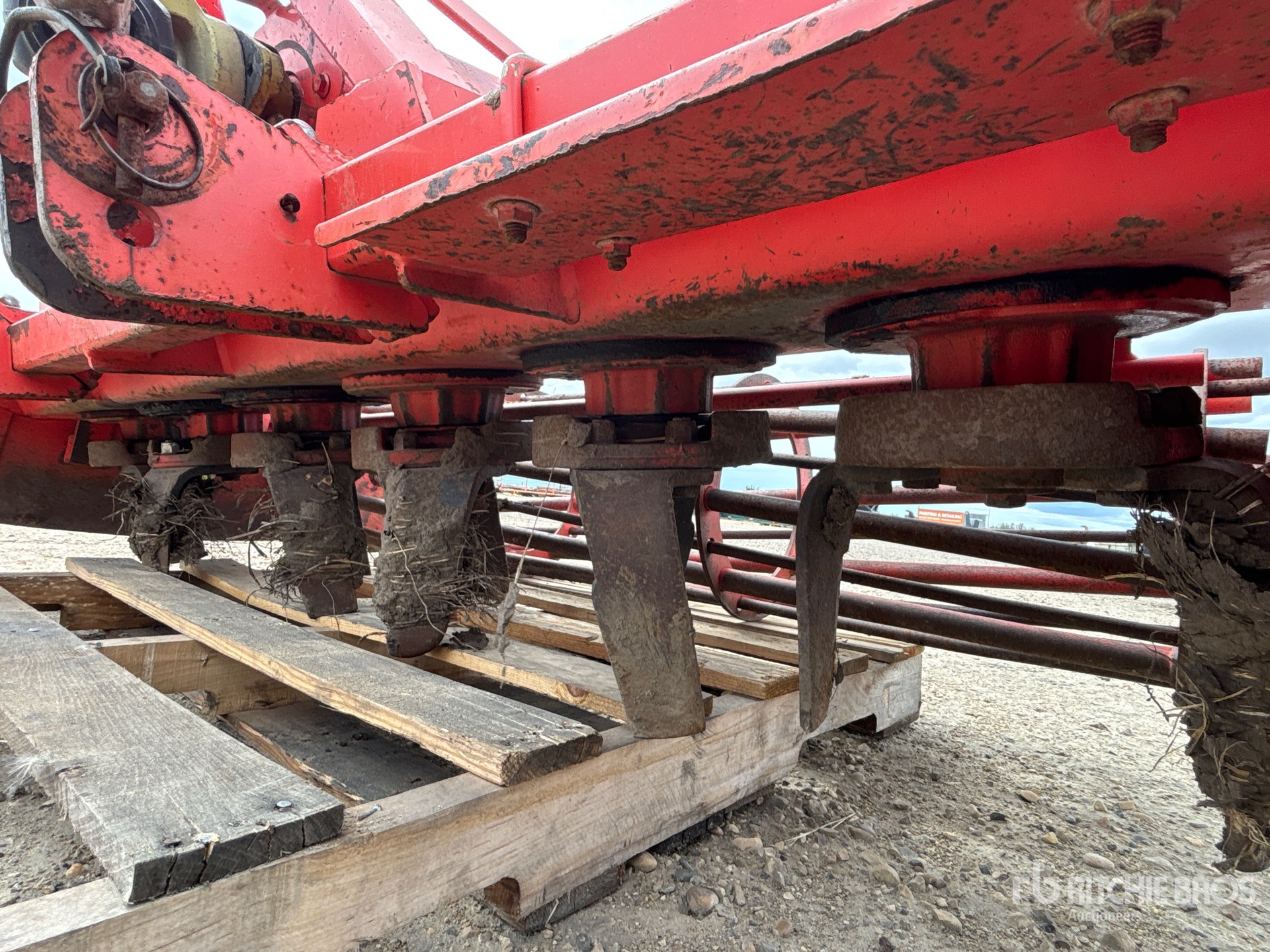 Kuhn HRB182