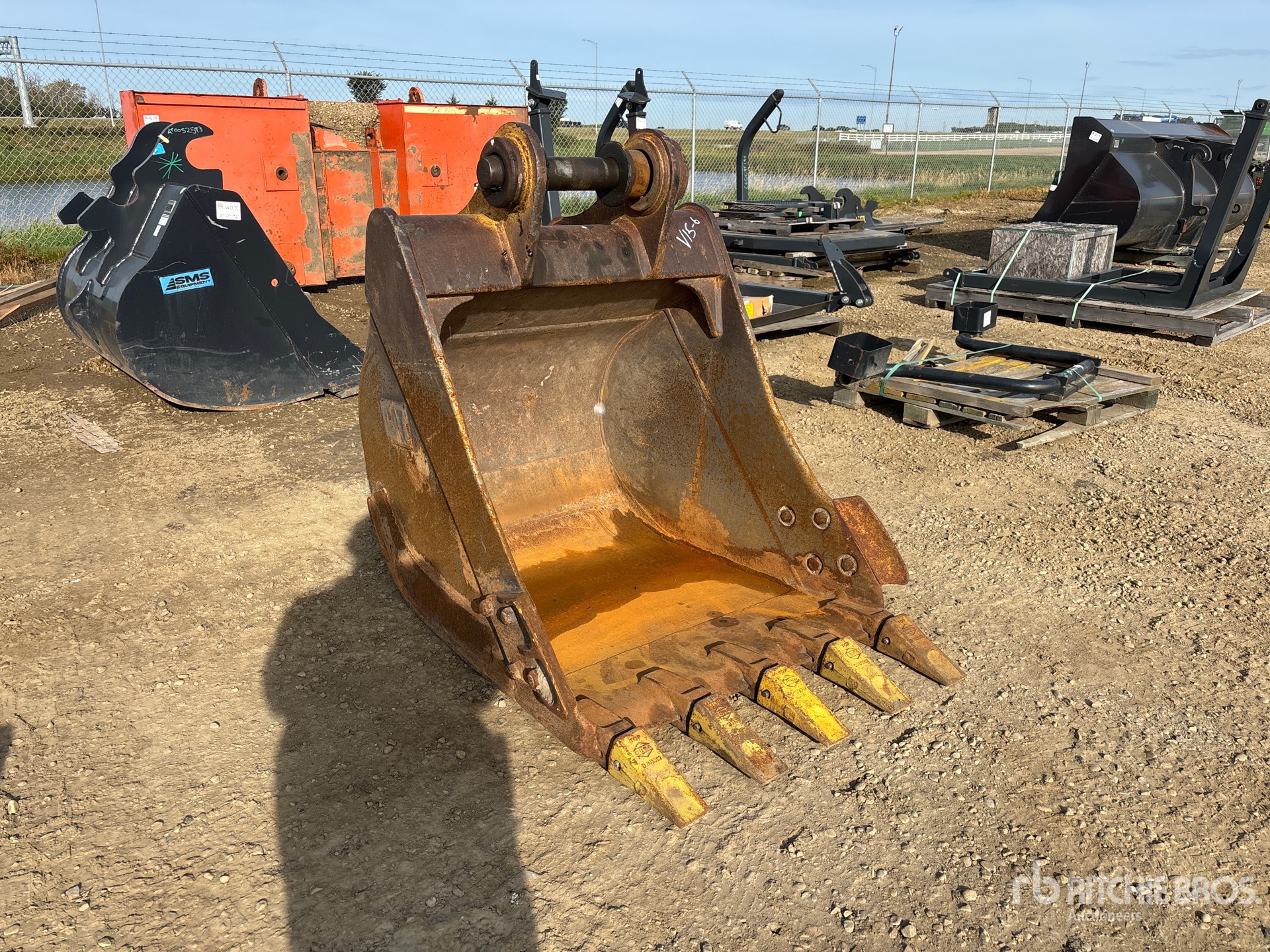 Caterpillar 40 IN DIGGING - FITS CAT 320