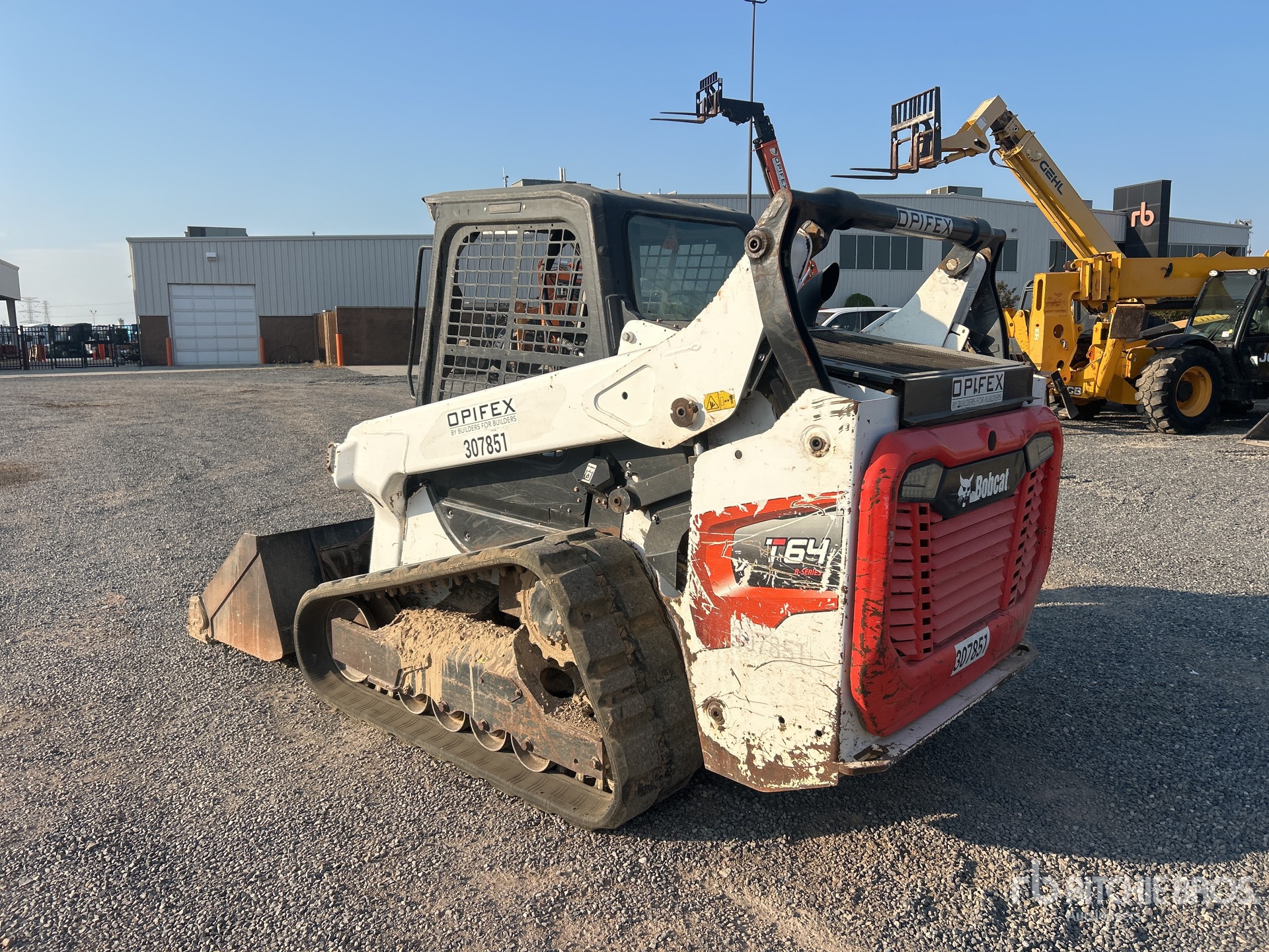 2021 Bobcat T64