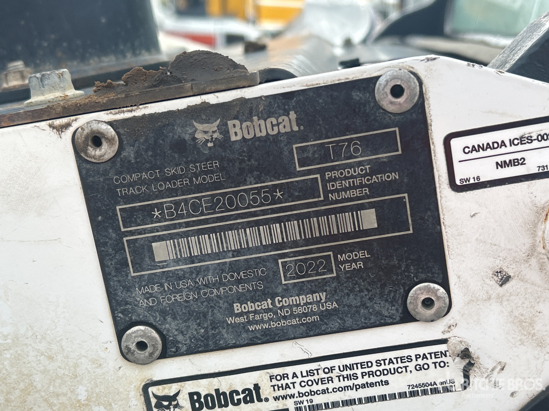 2022 Bobcat T76