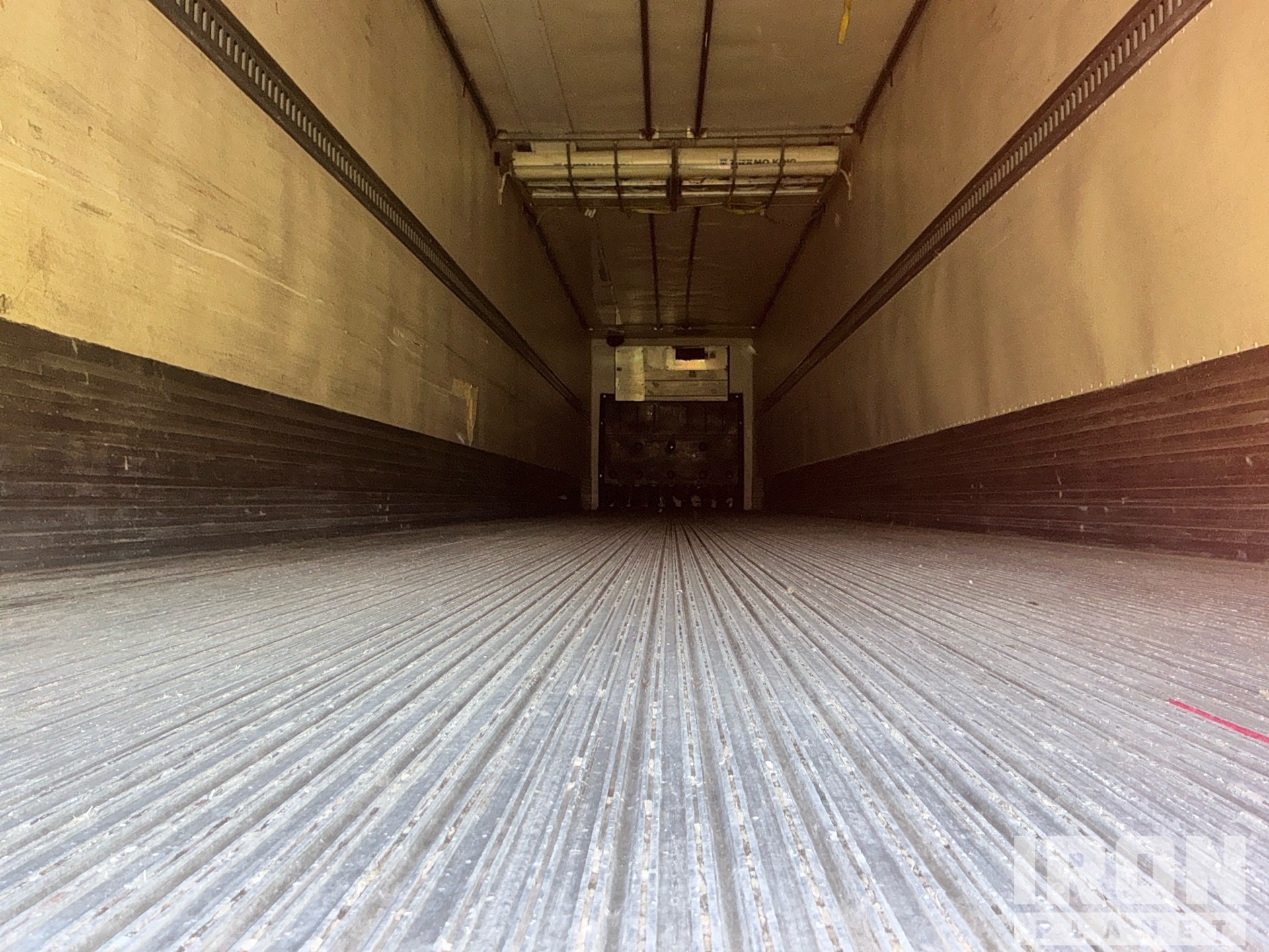 2002 Great Dane 53 FT X 102 IN T/A MULTI -TEMP
