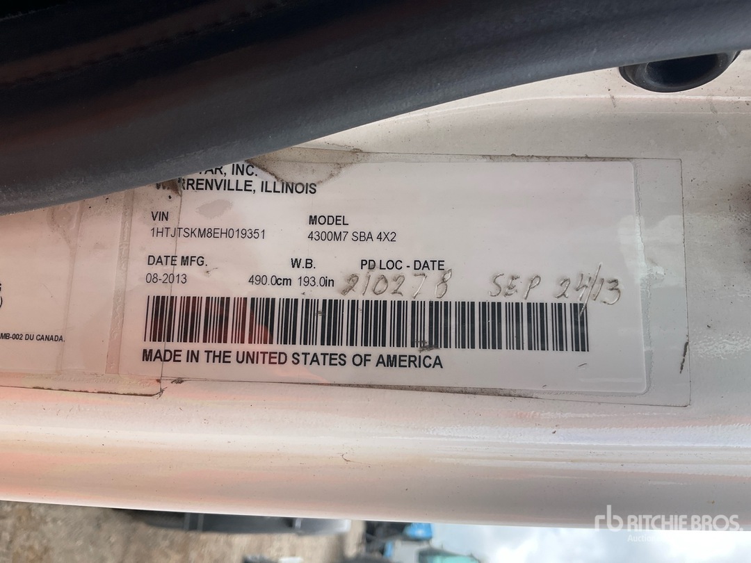 2014 International 4300M7 SBA