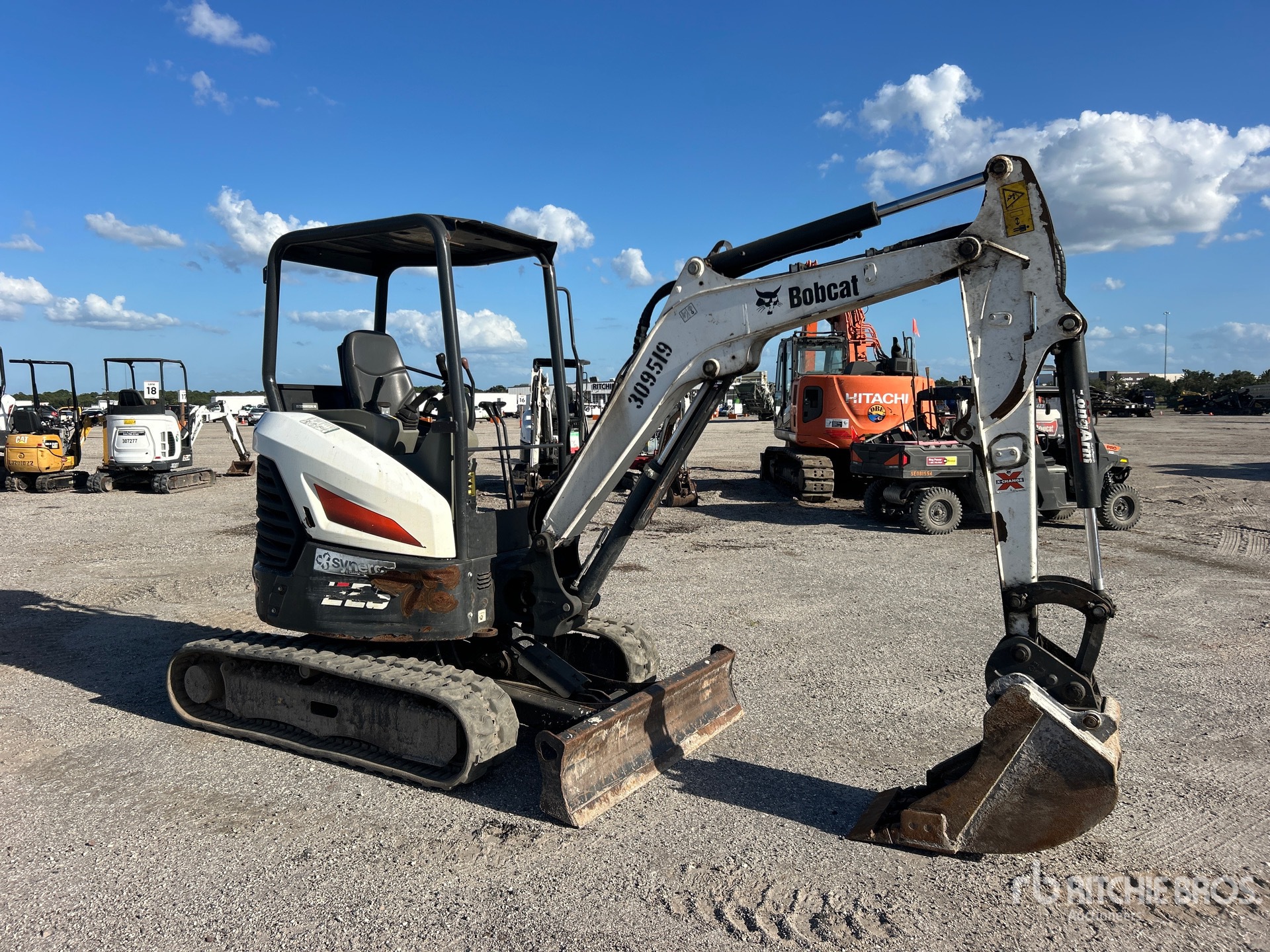 2022 Bobcat E26