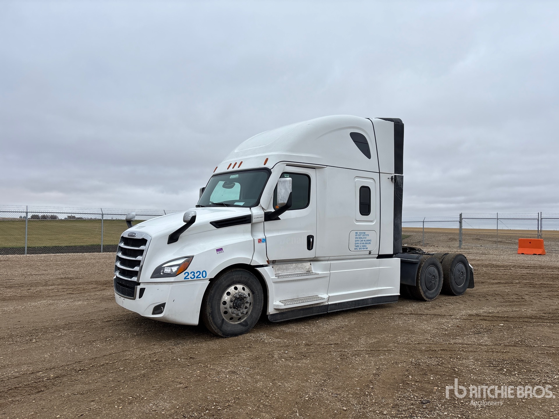 2025 Freightliner CASCADIA 126