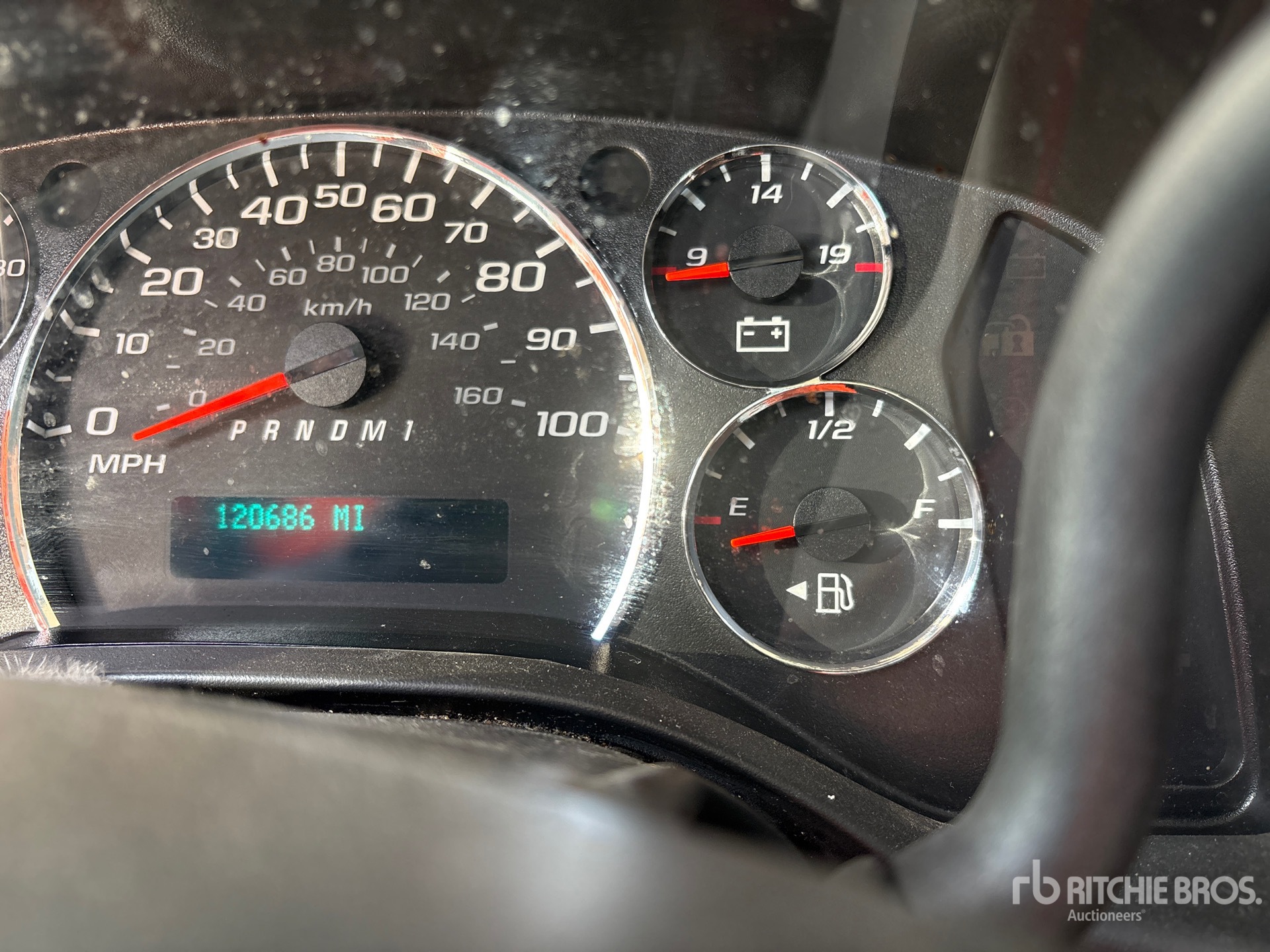 2013 Chevrolet EXPRESS 2500