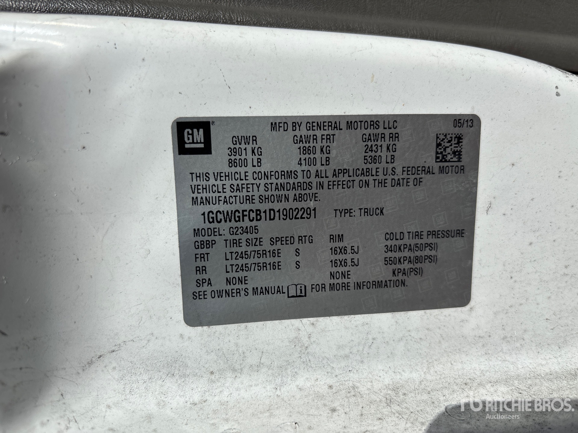 2013 Chevrolet EXPRESS 2500