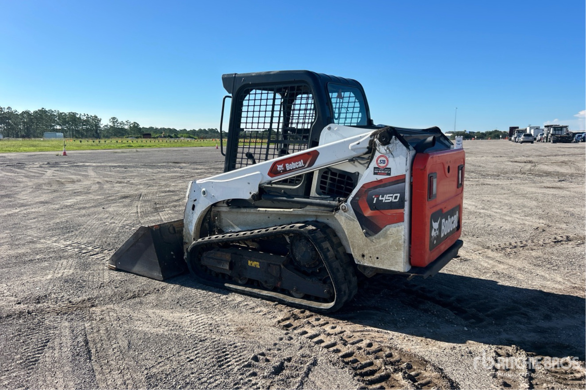 2025 Bobcat T450