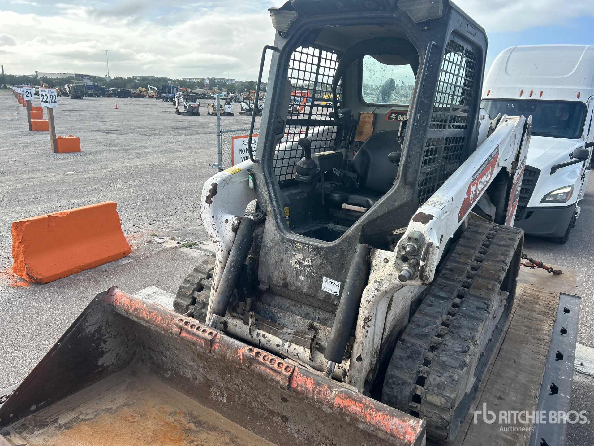 2021 Bobcat T62