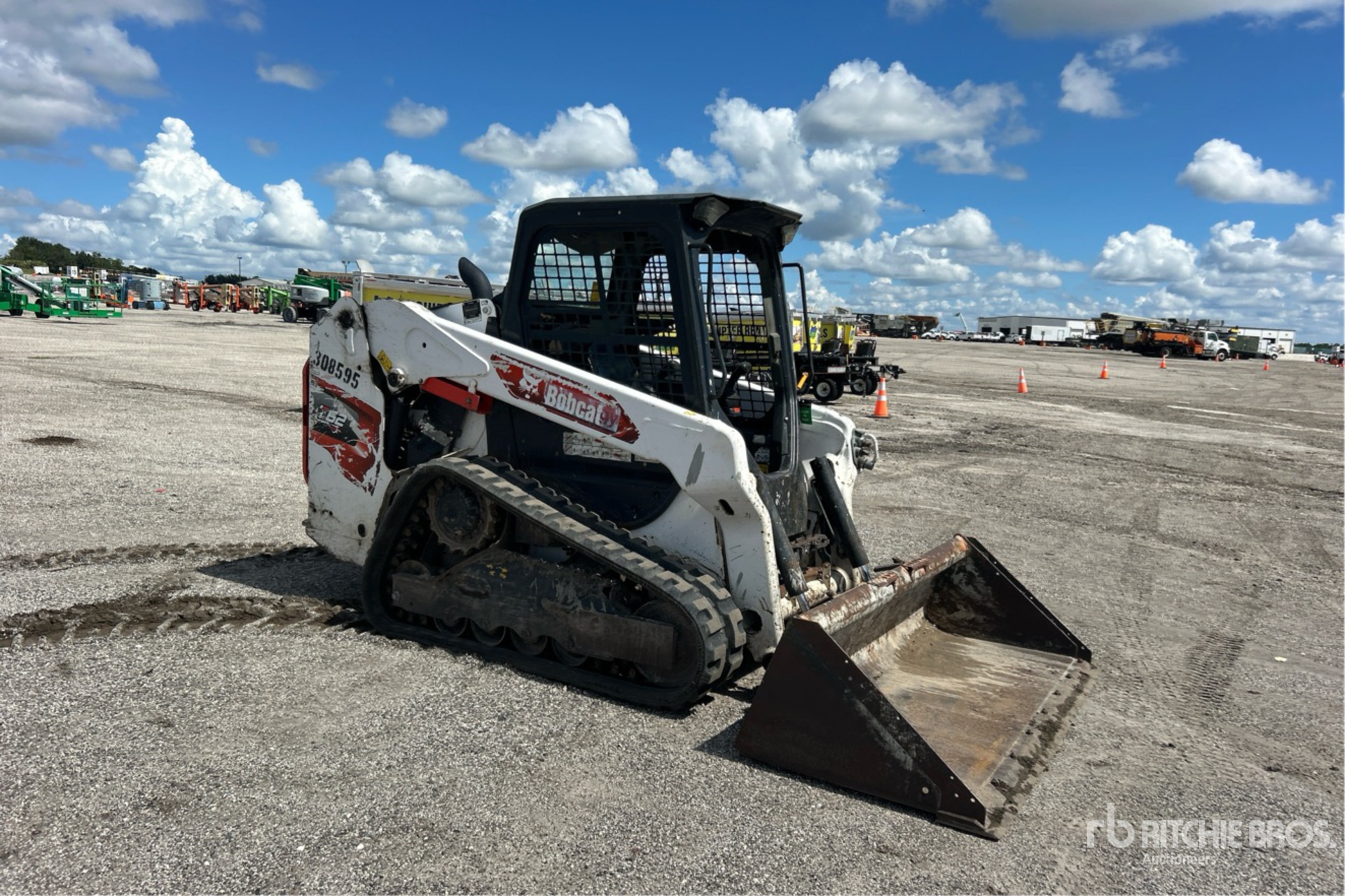 2021 Bobcat T62