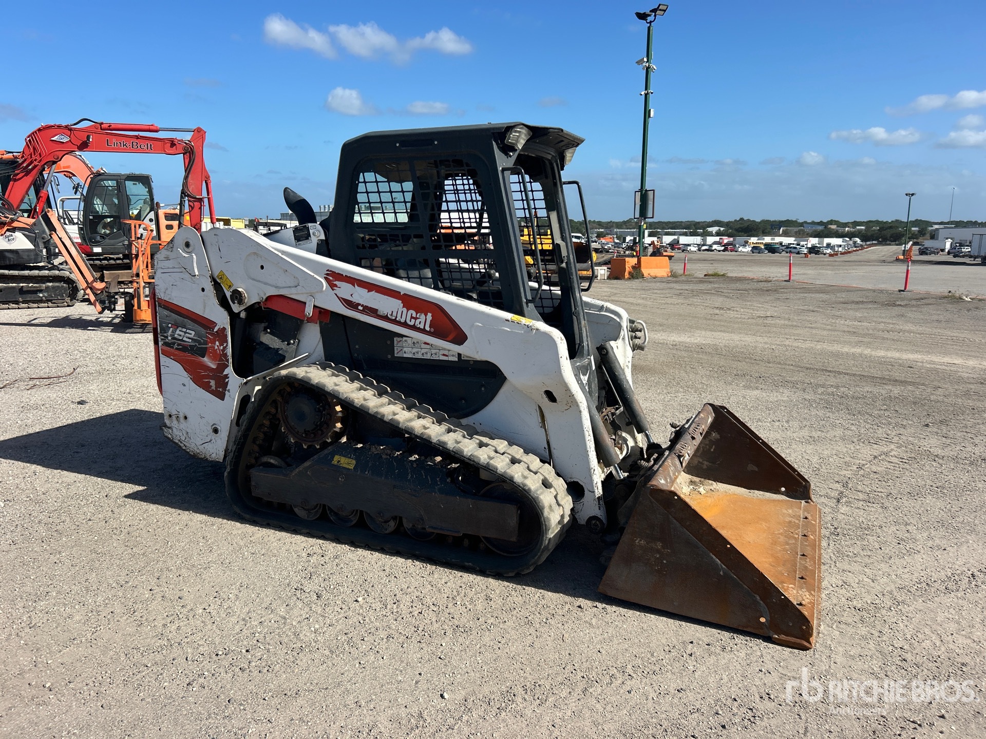 2021 Bobcat T62