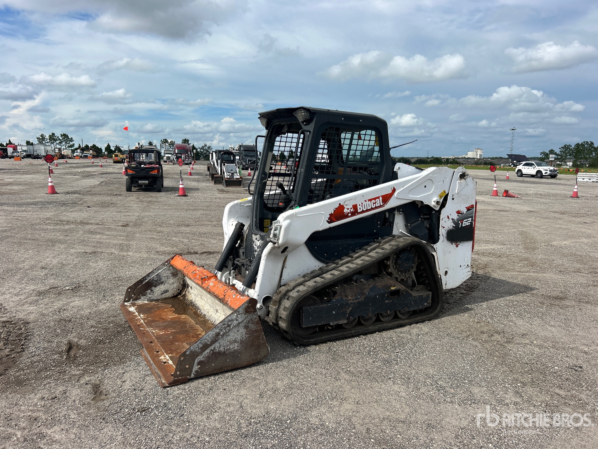 2022 Bobcat T62