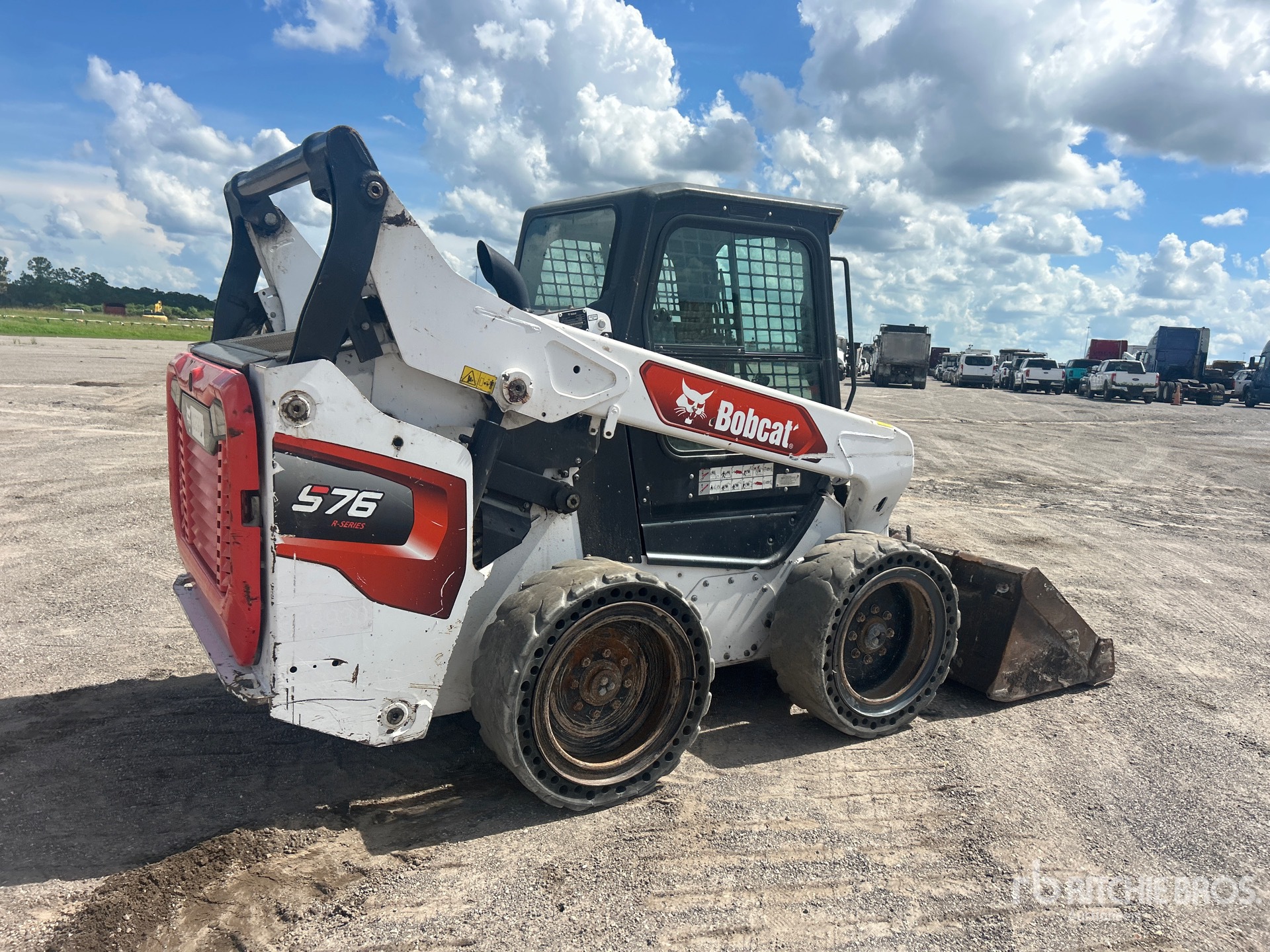 2022 Bobcat S76