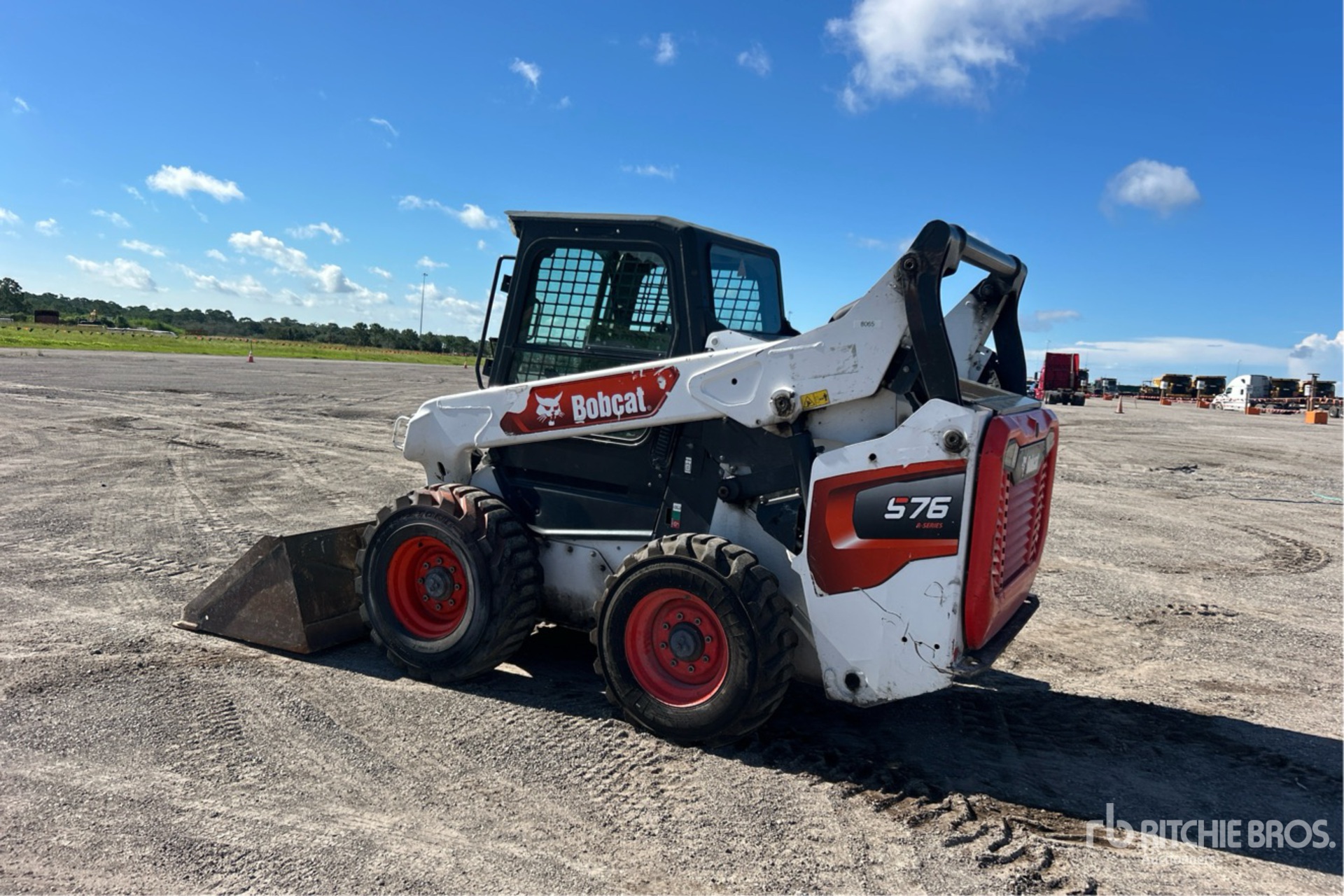 2022 Bobcat S76