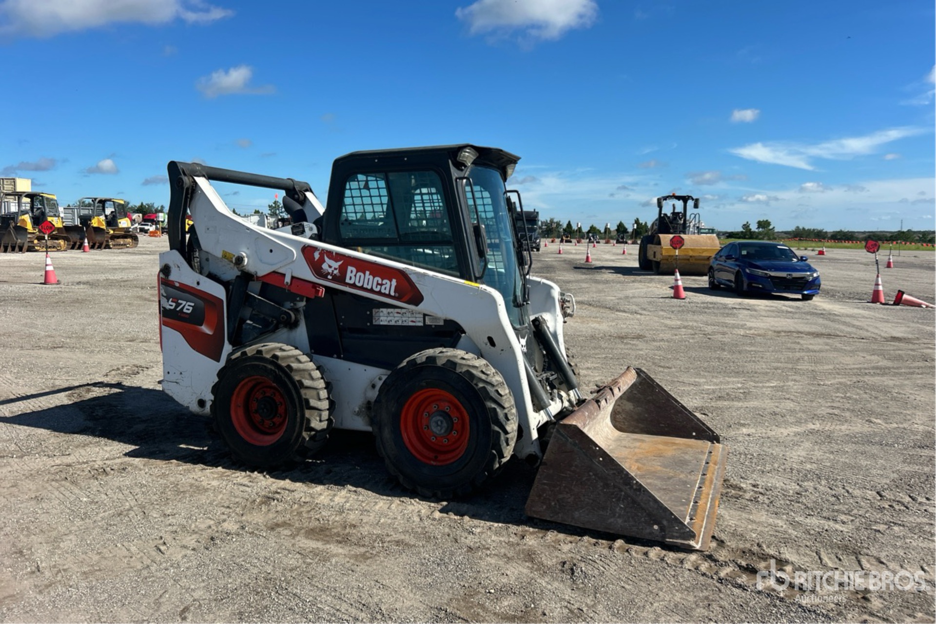 2022 Bobcat S76