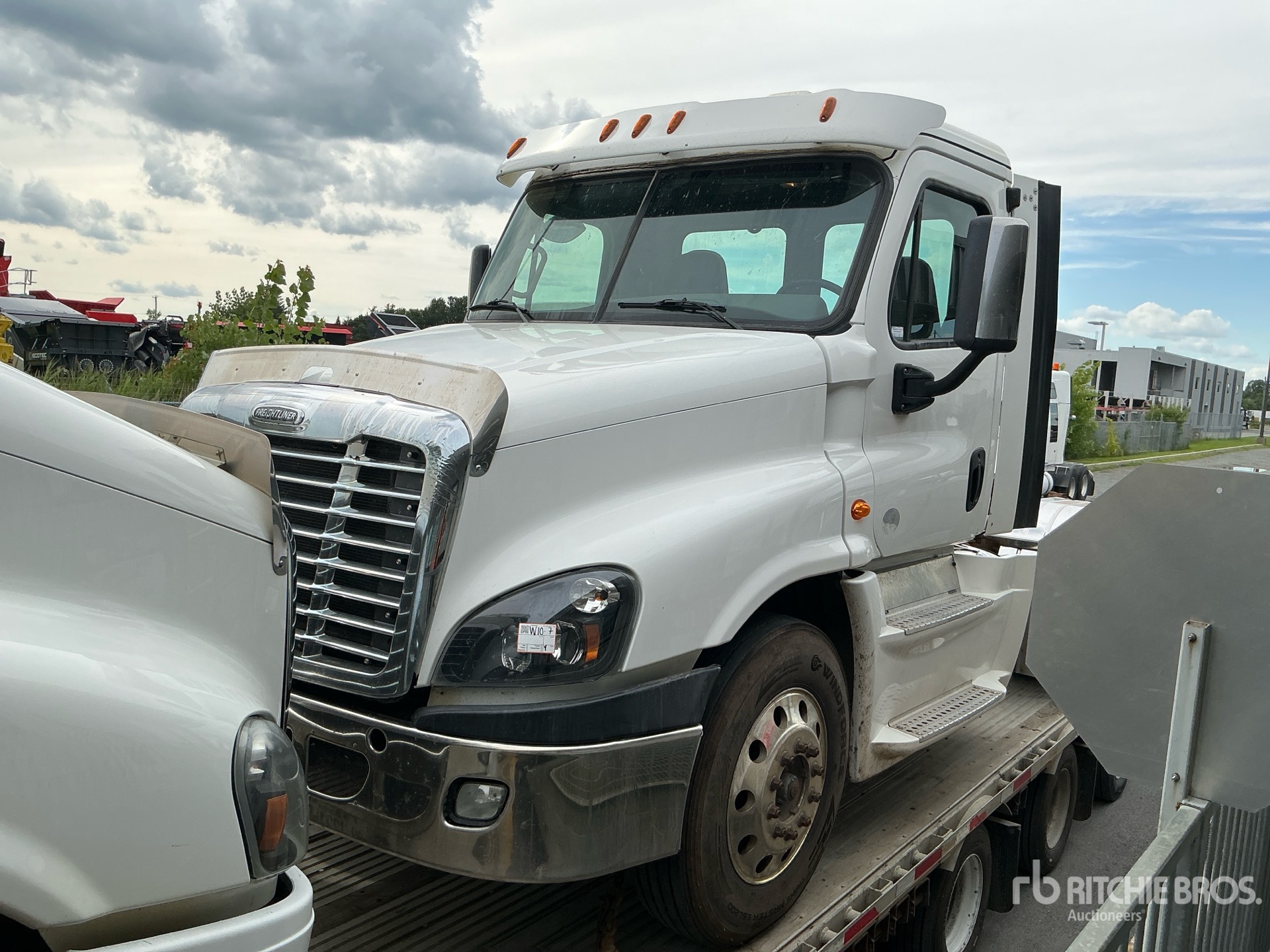 2015 Freightliner CASCADIA 125