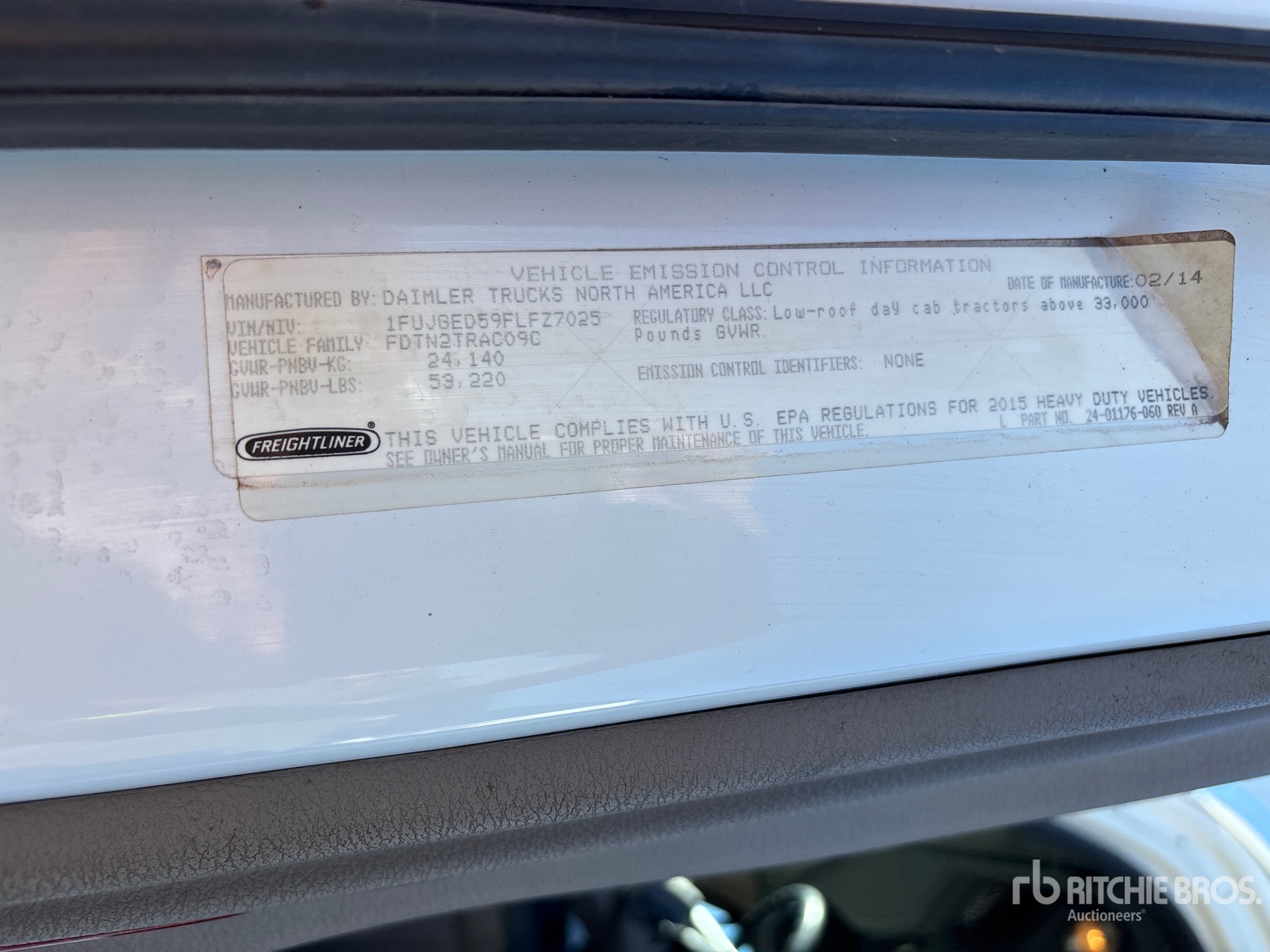 2015 Freightliner CASCADIA 125