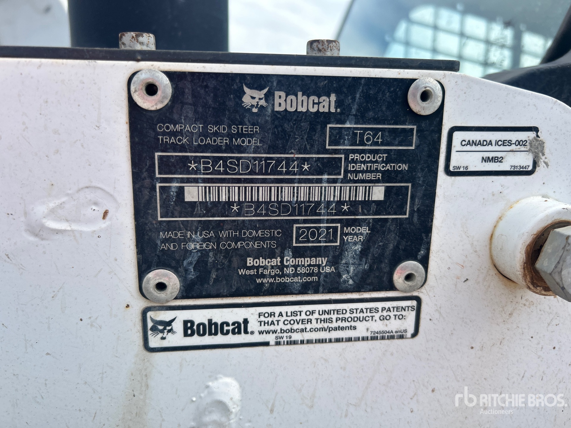 Photo of 2021 Bobcat T64