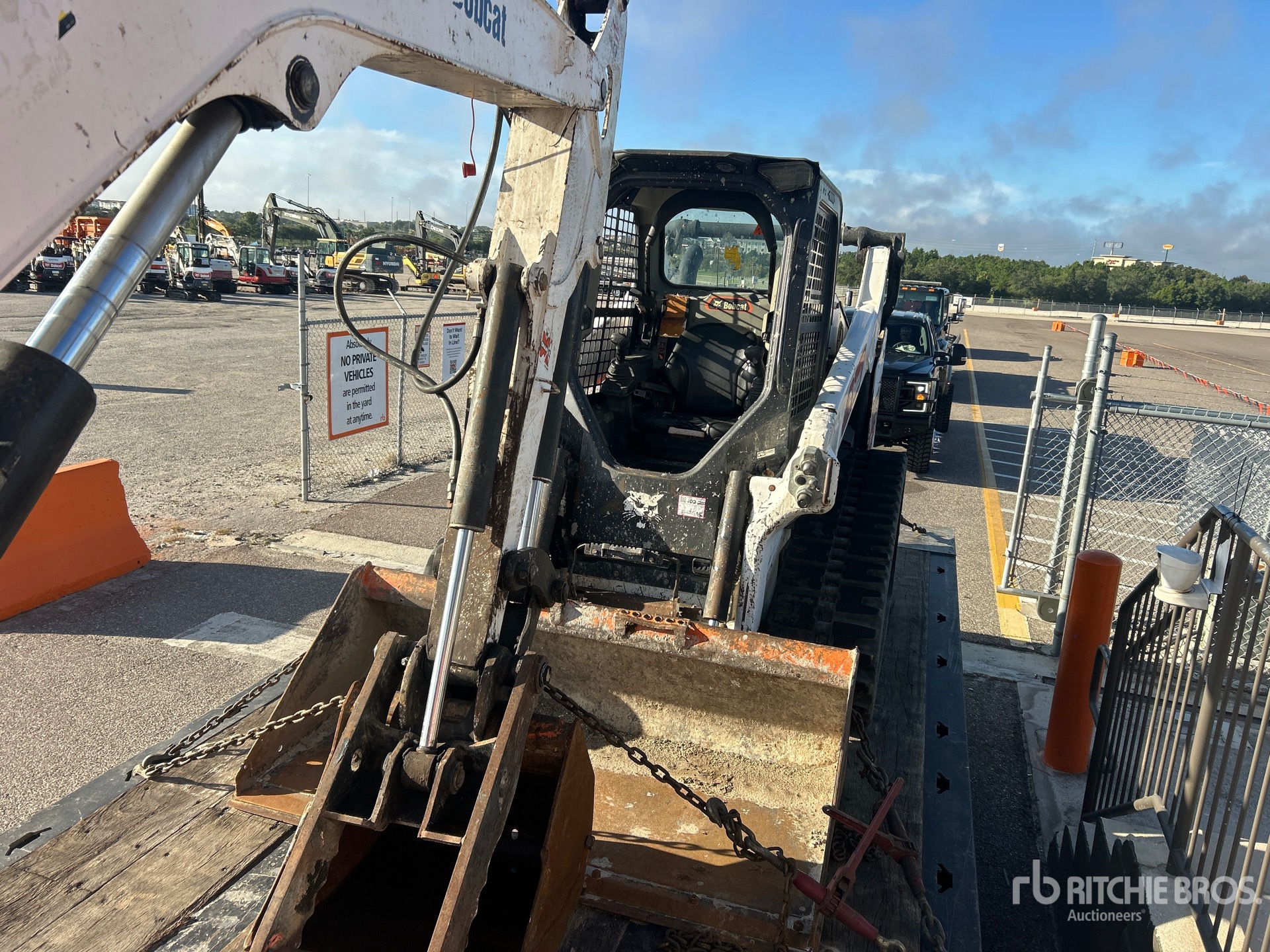 2021 Bobcat T64
