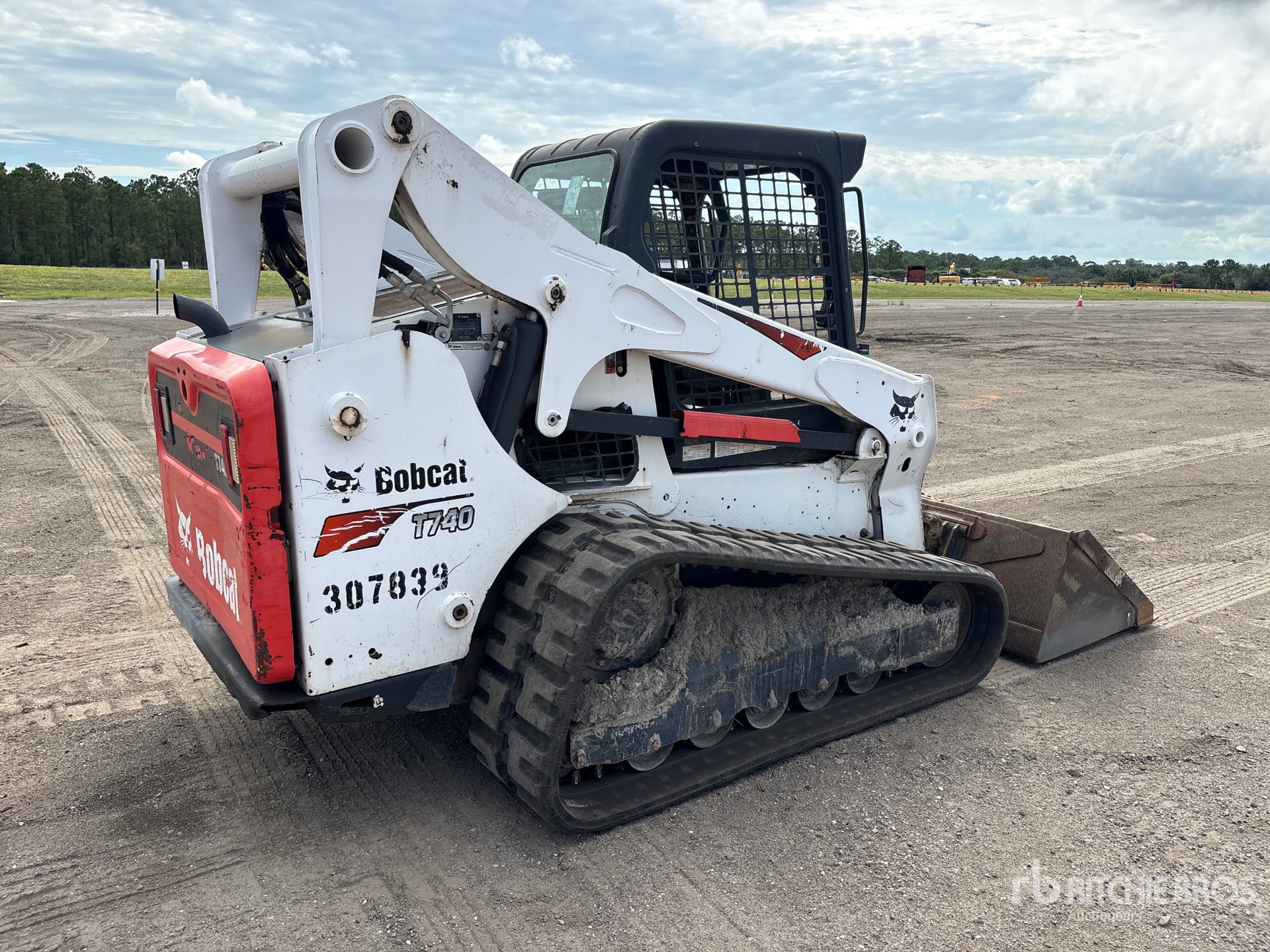 2021 Bobcat T740