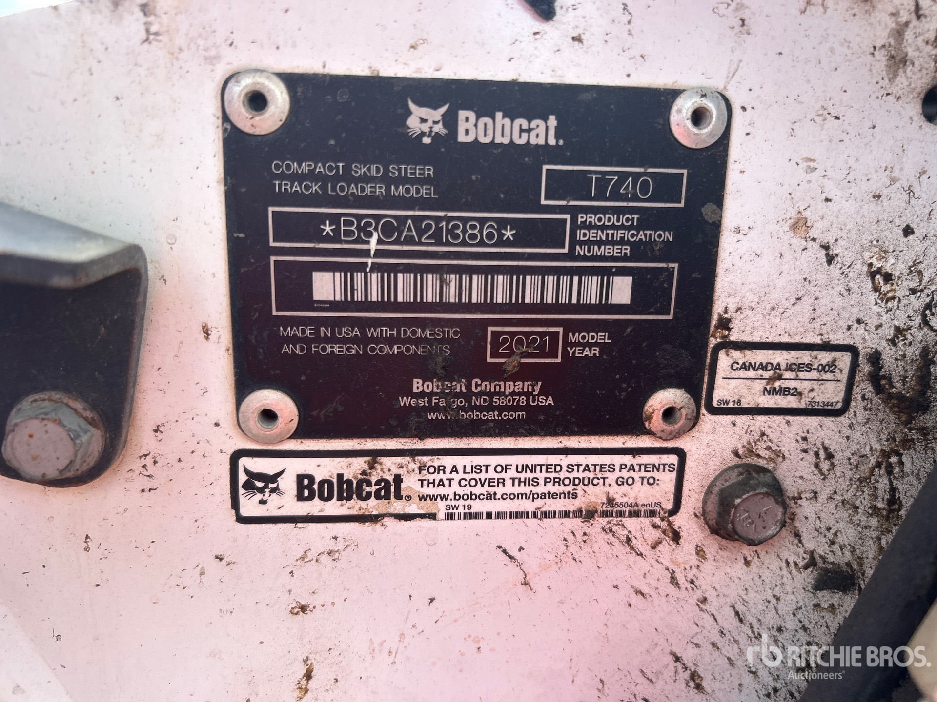 2021 Bobcat T740