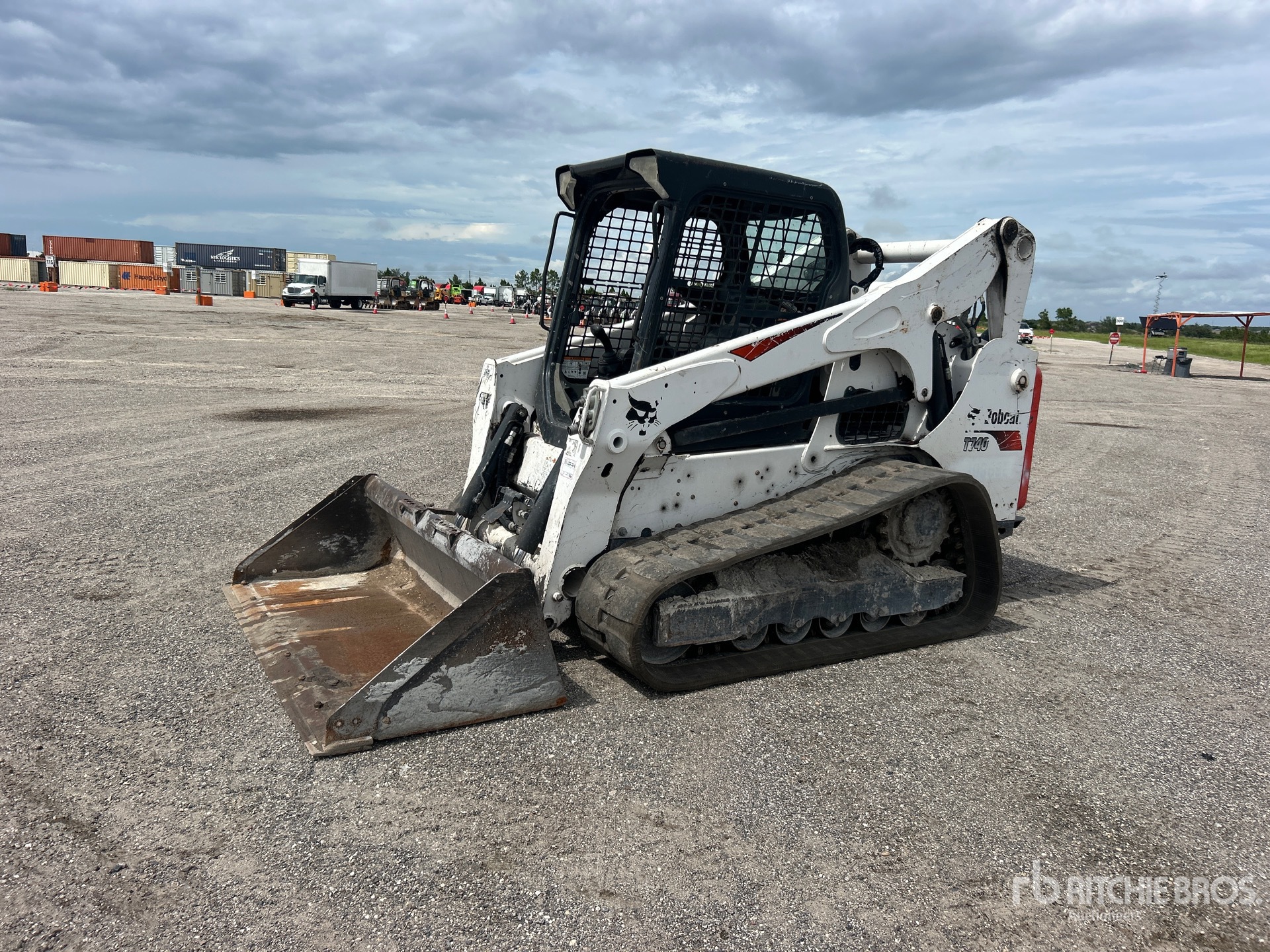 Photo of 2022 Bobcat T740