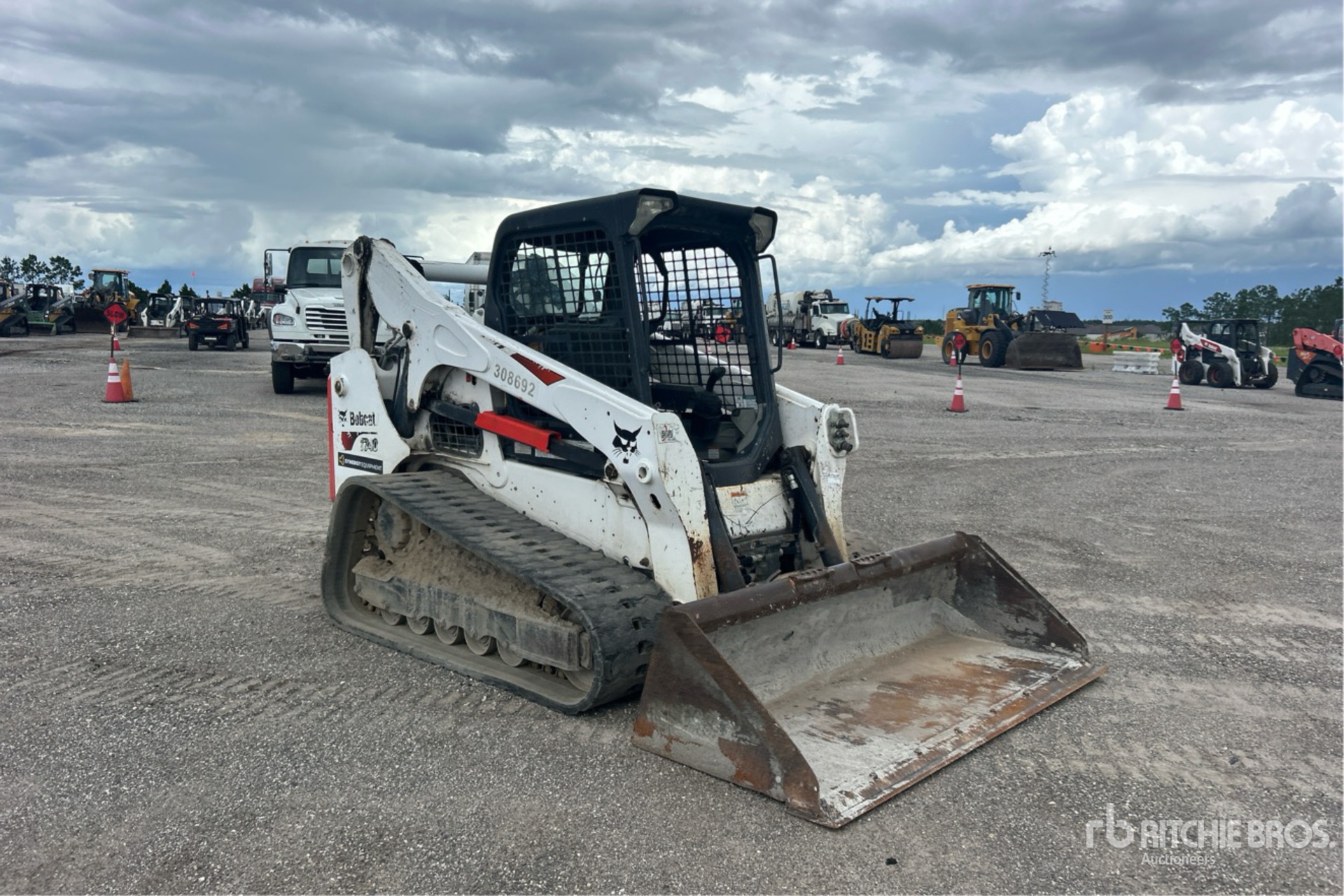 2022 Bobcat T740