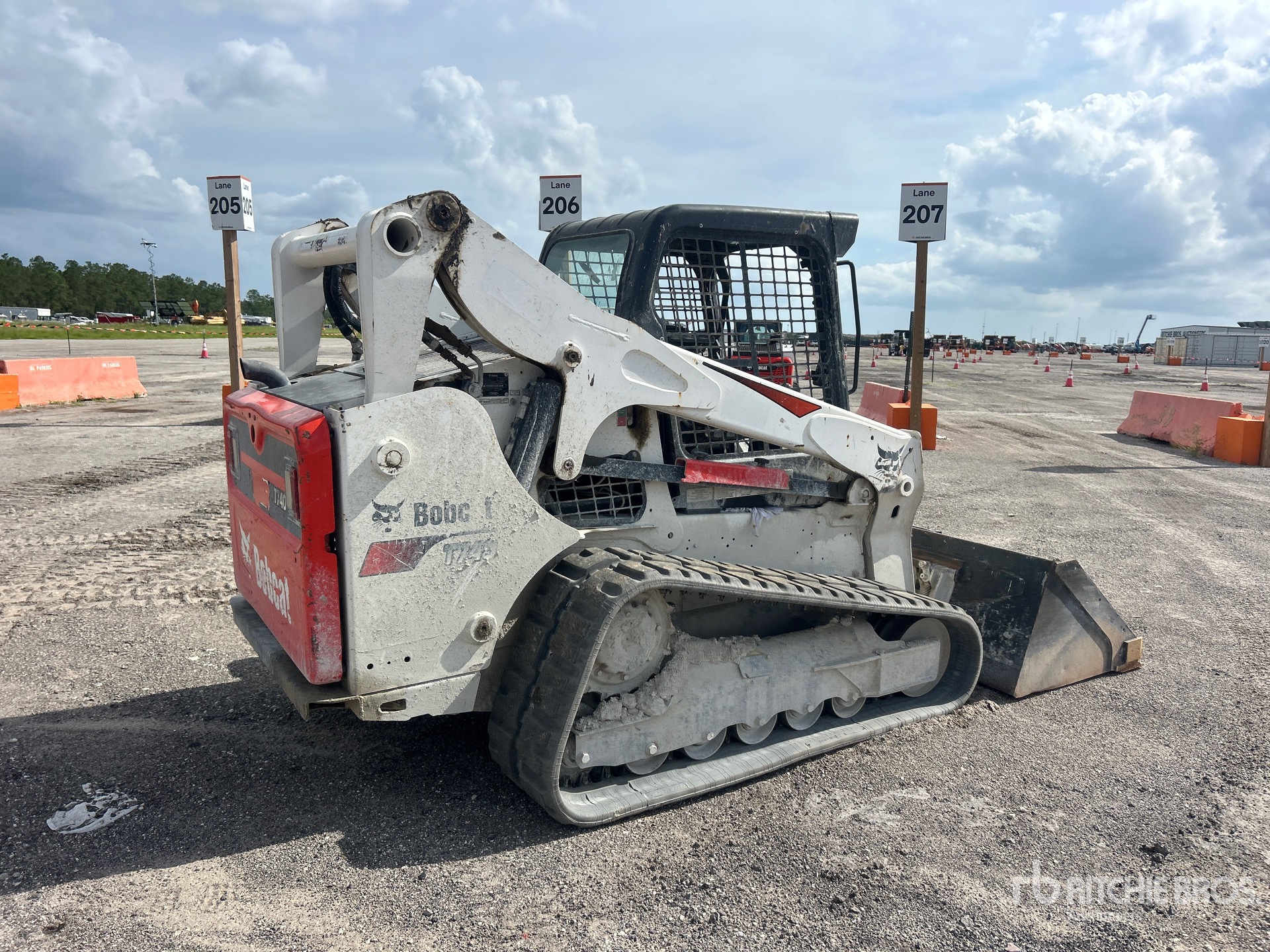 2022 Bobcat T740