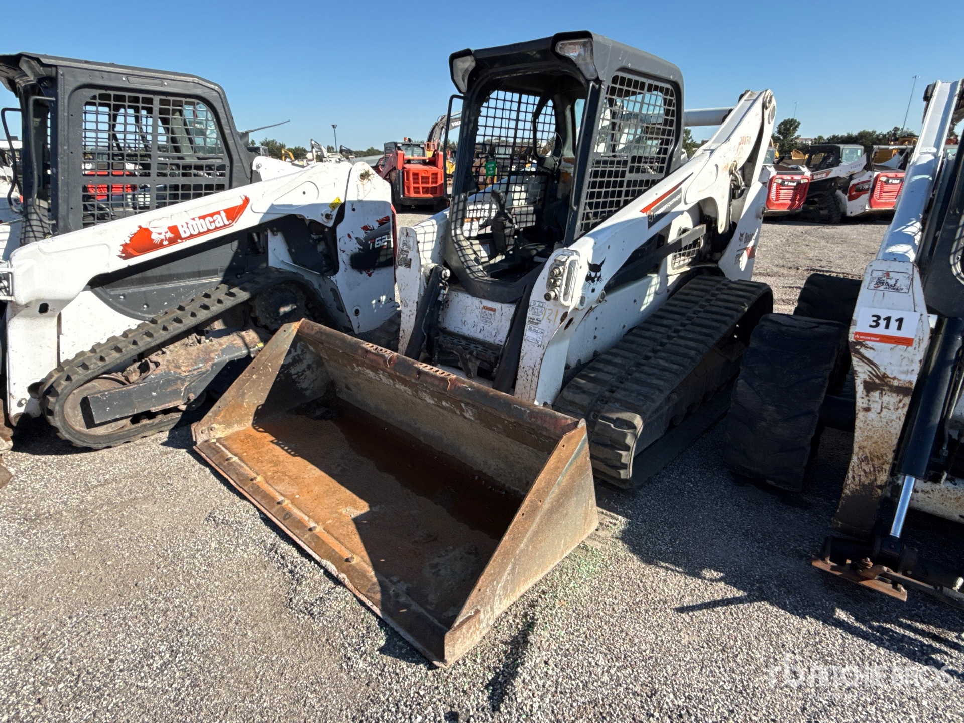 Photo of 2022 Bobcat T740